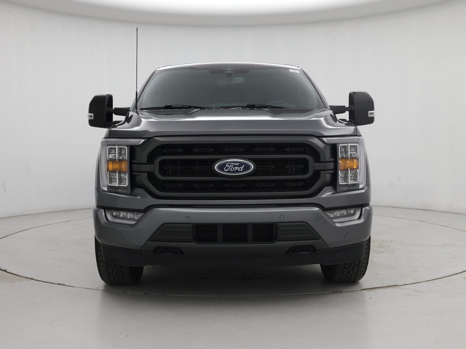 2023 Ford F-150 XLT - Photo 6