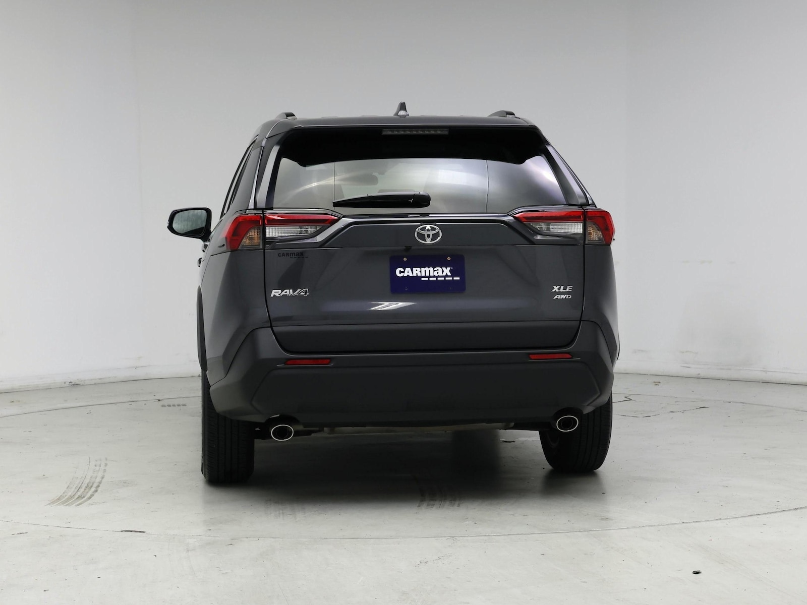 2022 Toyota RAV4 XLE - Photo 7