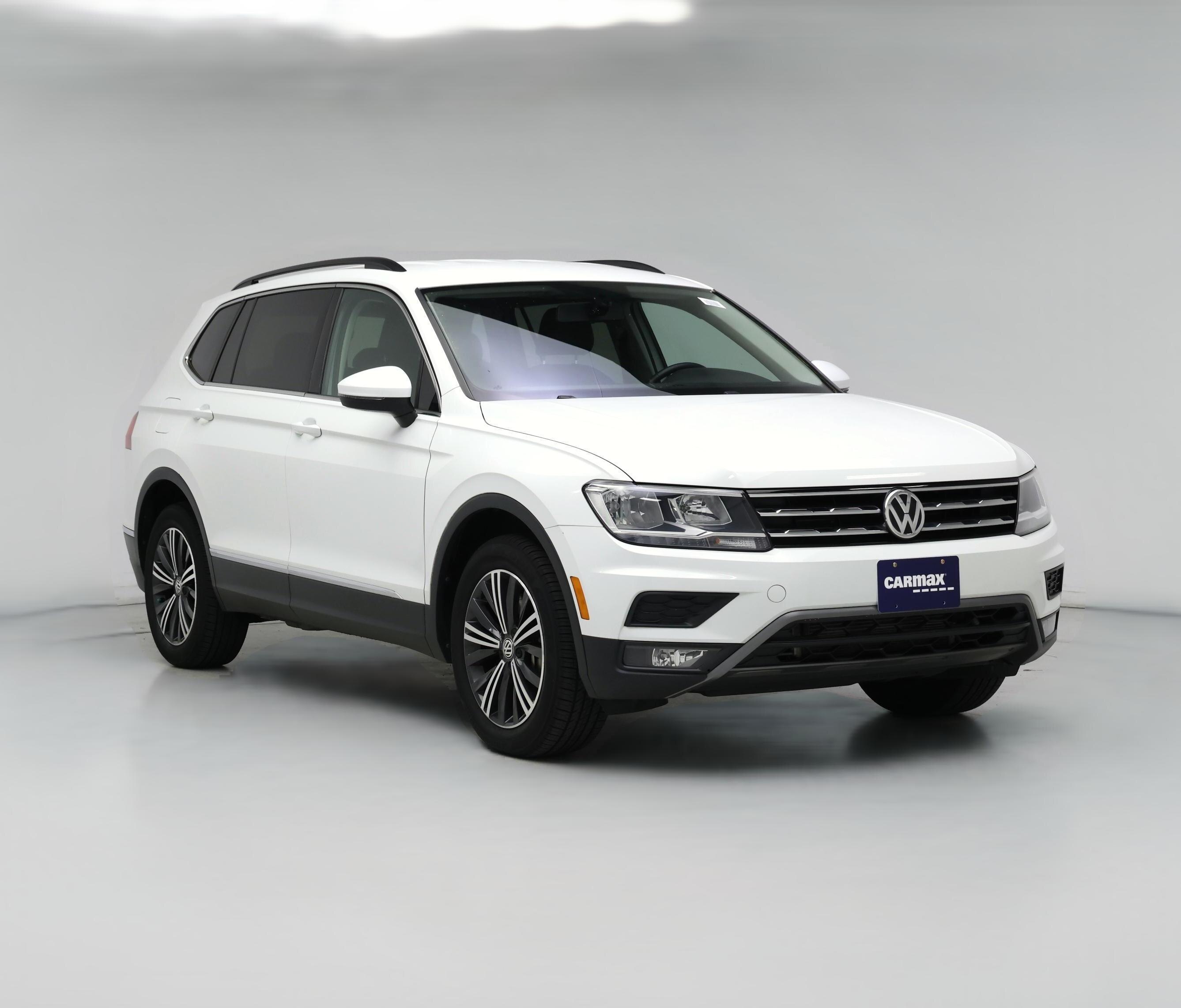 Thumbnail: 2018 Volkswagen Tiguan - 1