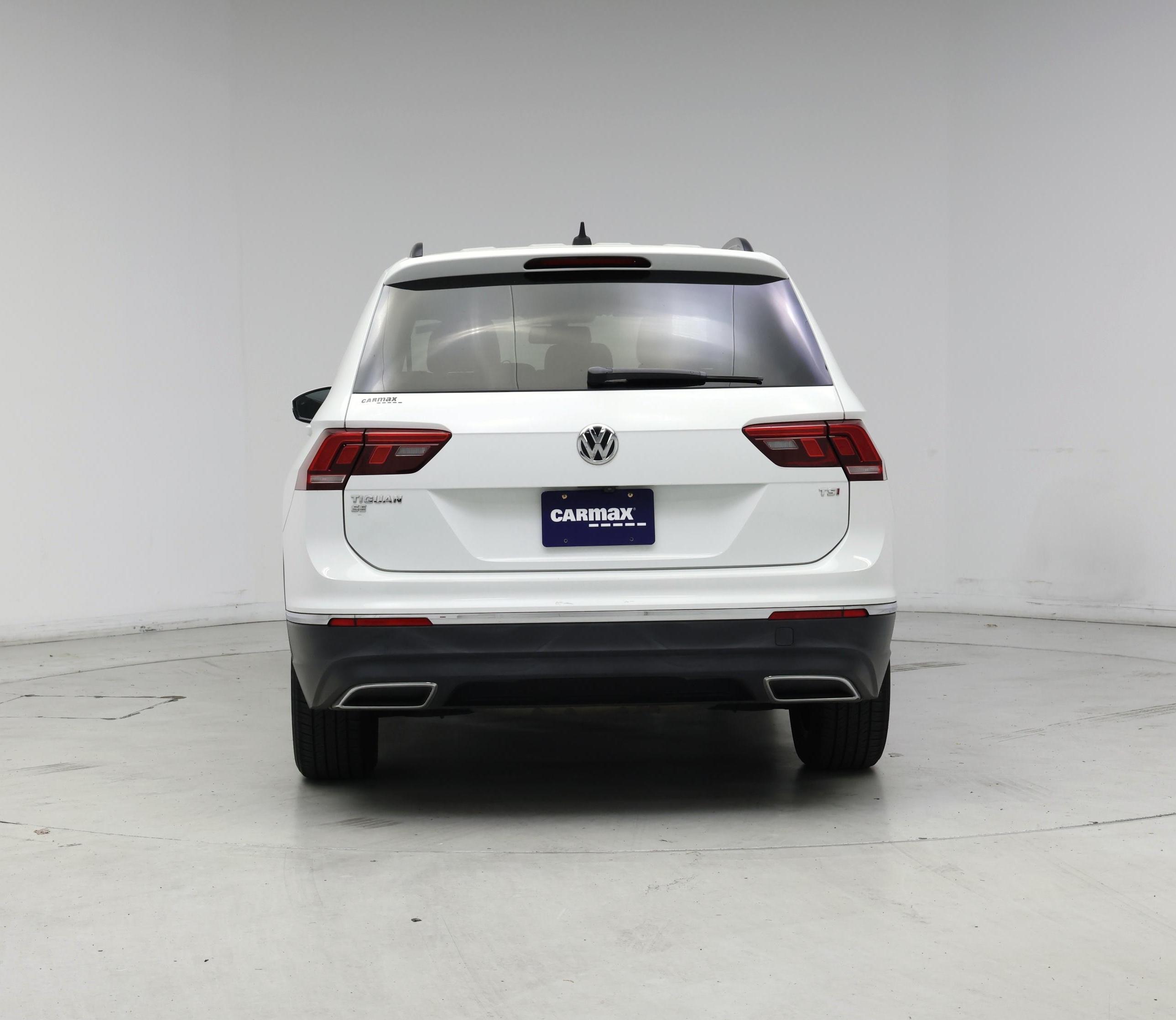 Thumbnail: 2018 Volkswagen Tiguan - 6