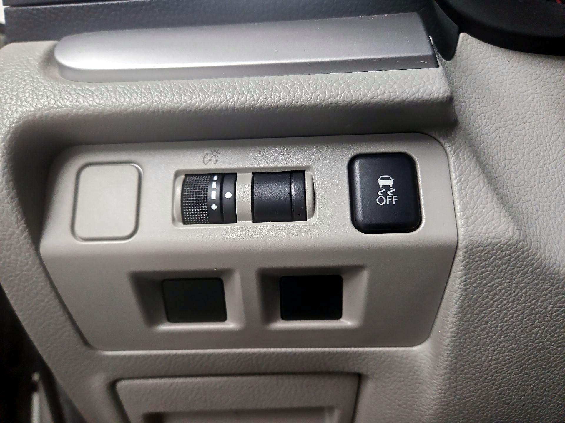 Thumbnail: 2016 Subaru Forester - 13