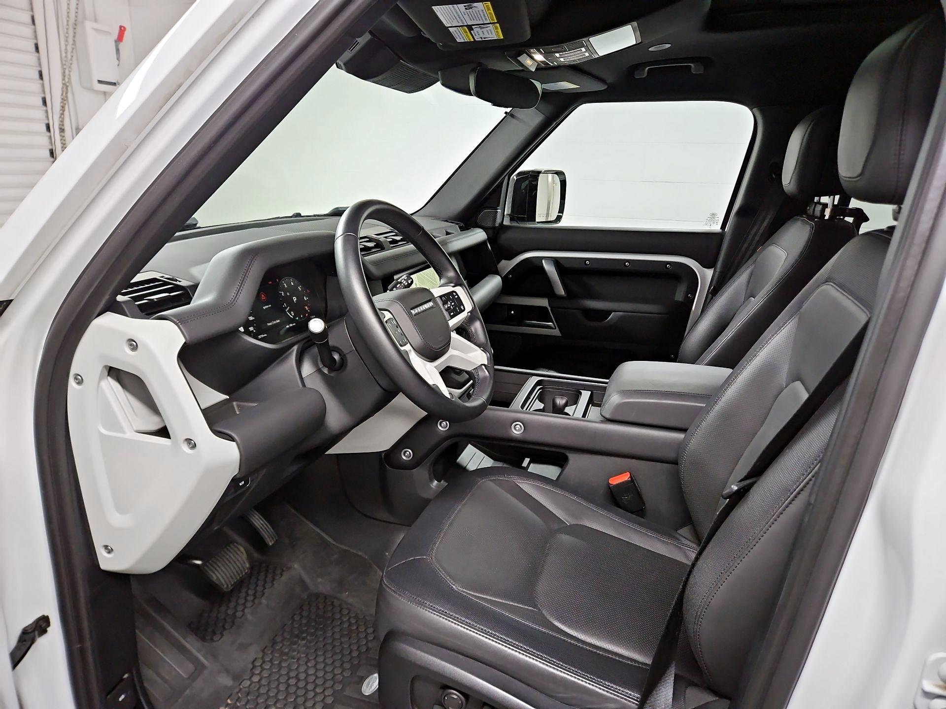 Thumbnail: 2024 Land Rover Defender - 11