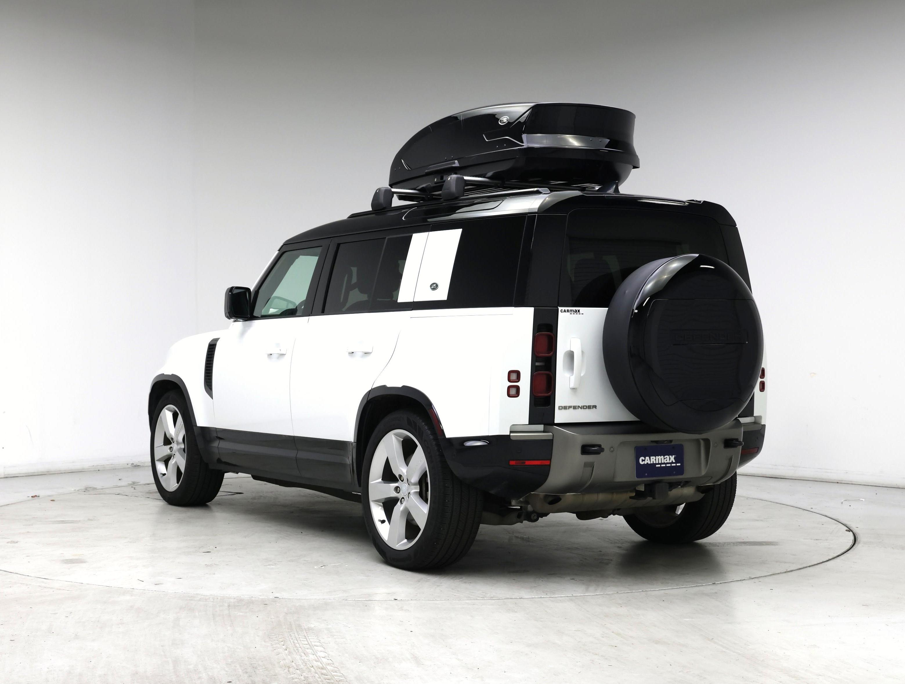 Thumbnail: 2024 Land Rover Defender - 2