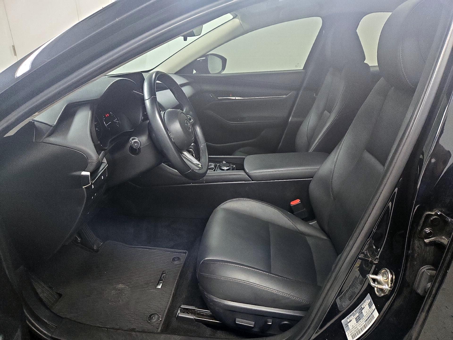 Thumbnail: 2021 Mazda Mazda3 - 11