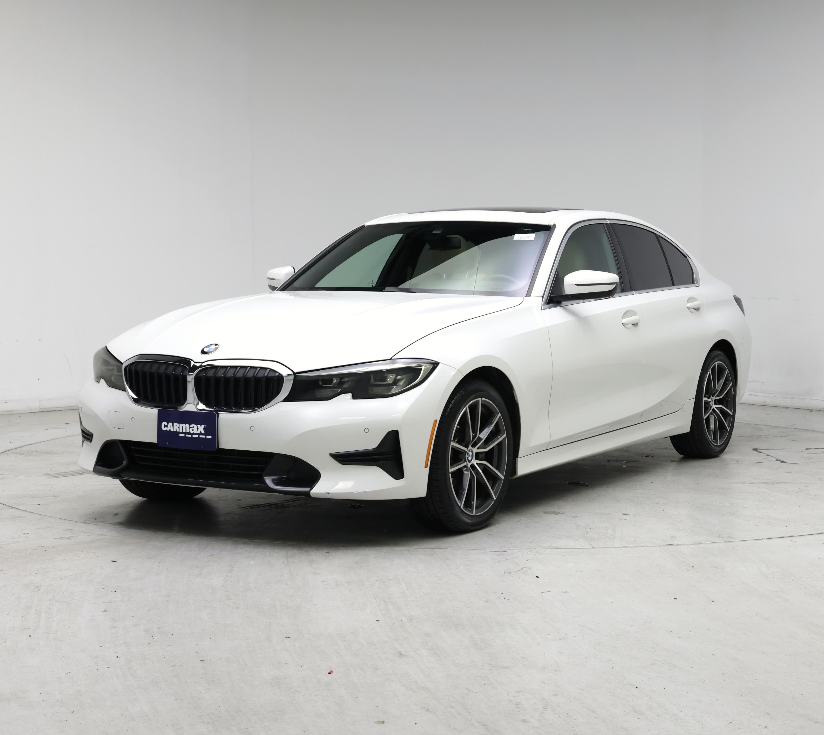 Thumbnail: 2020 BMW 3 Series - 4