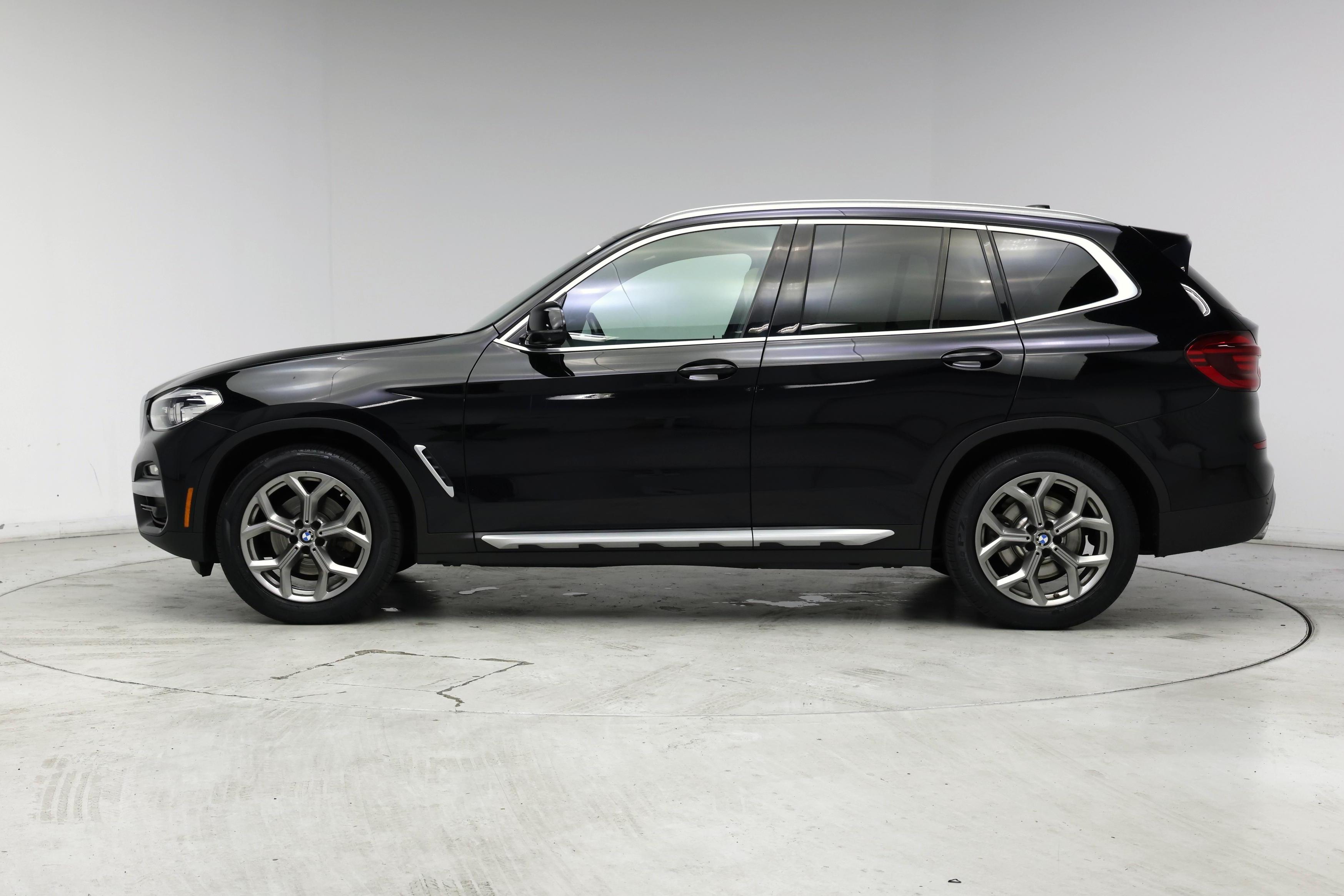 Thumbnail: 2021 BMW X3 - 3