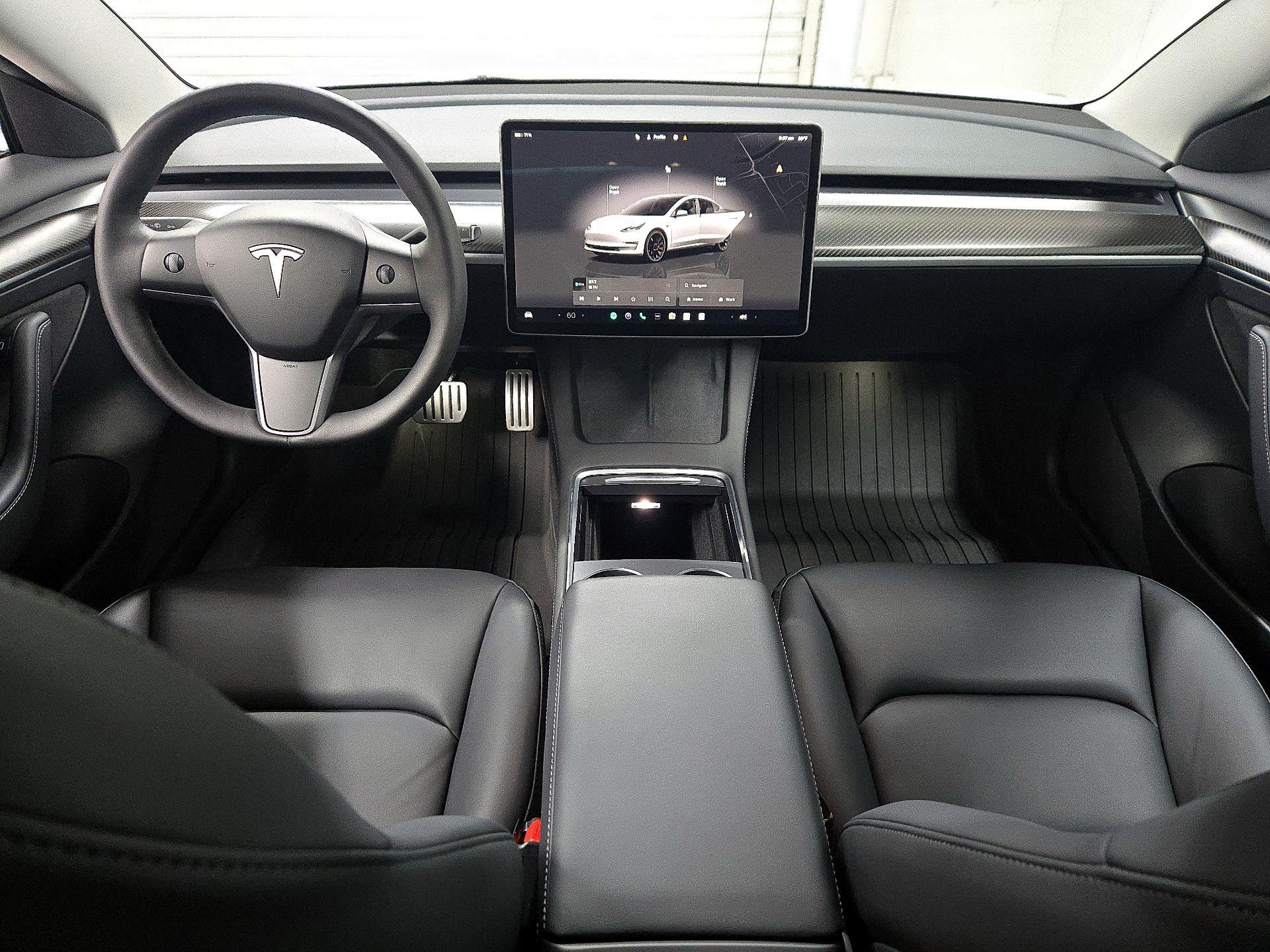 Thumbnail: 2023 Tesla Model 3 - 9