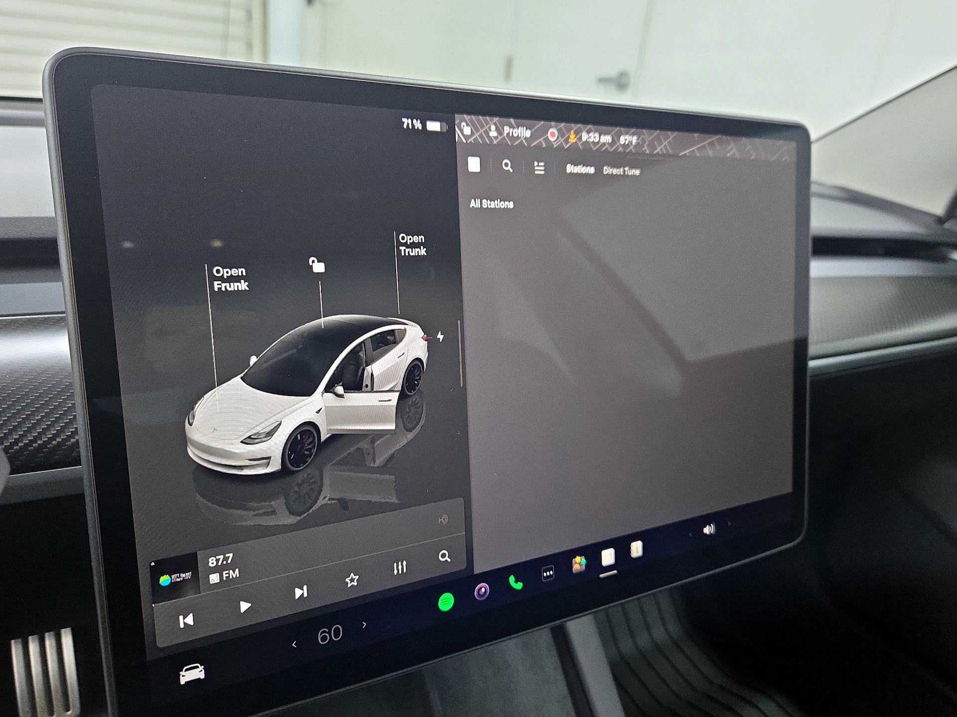 Thumbnail: 2023 Tesla Model 3 - 15