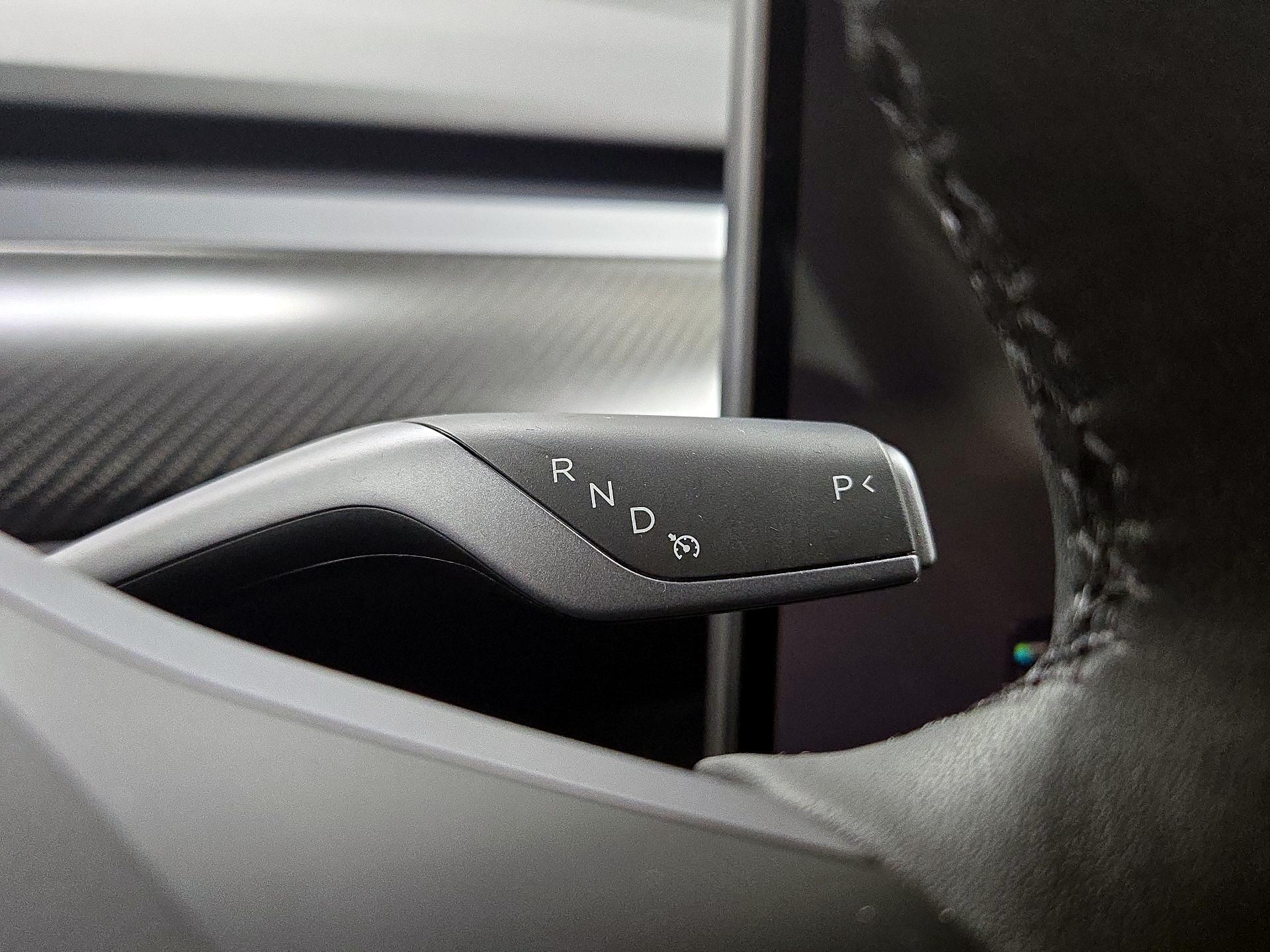 Thumbnail: 2023 Tesla Model 3 - 17