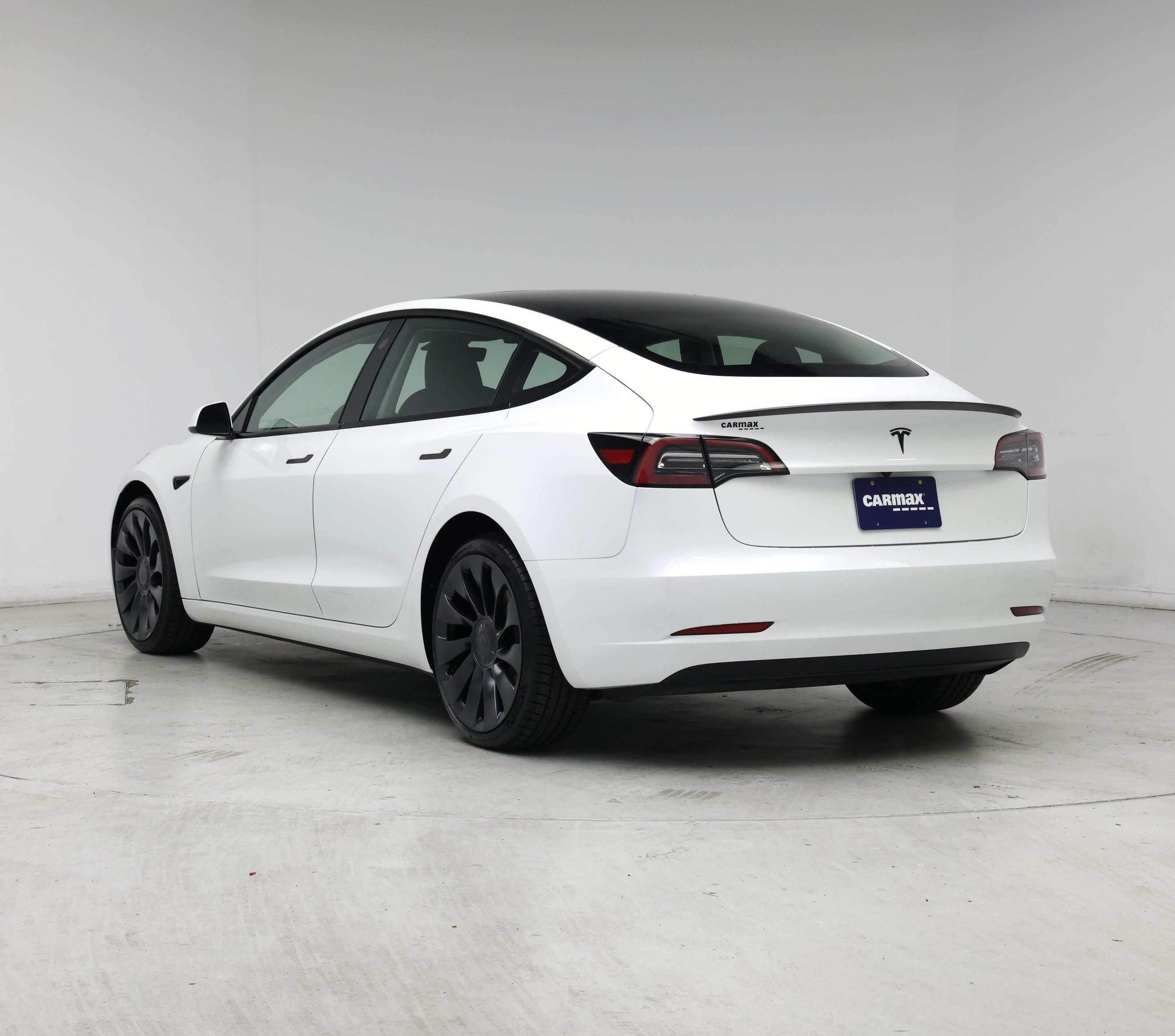 Thumbnail: 2023 Tesla Model 3 - 2