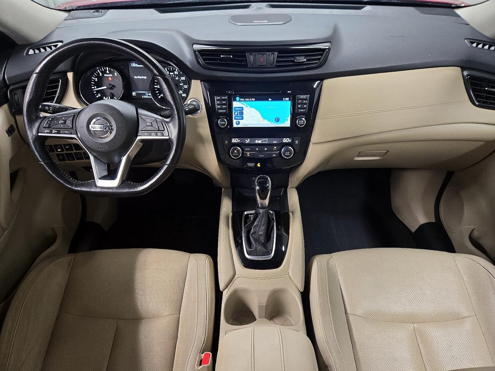 2017 Nissan Rogue SL - Photo 10