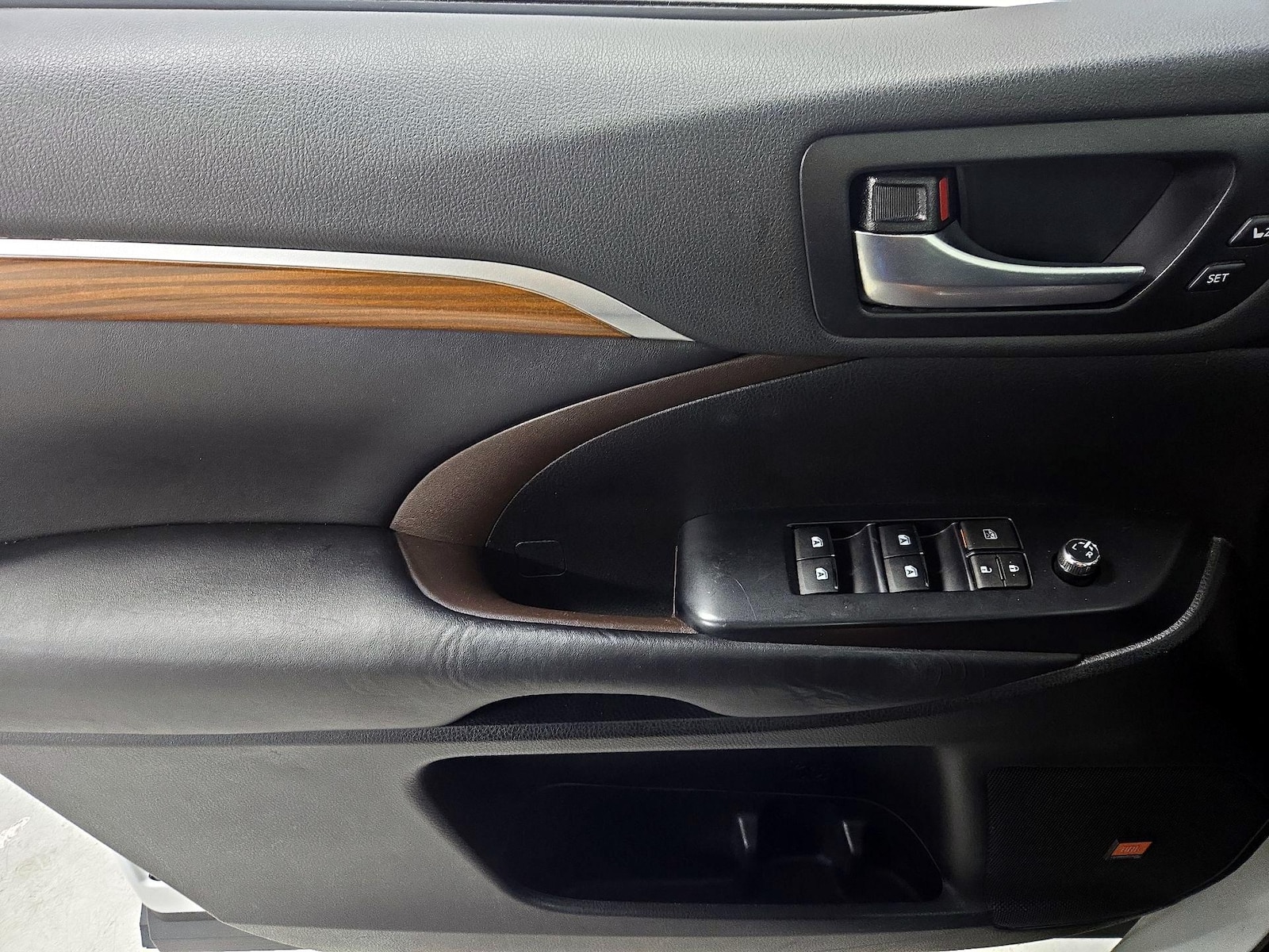 2019 Toyota Highlander Limited Platinum - Photo 13