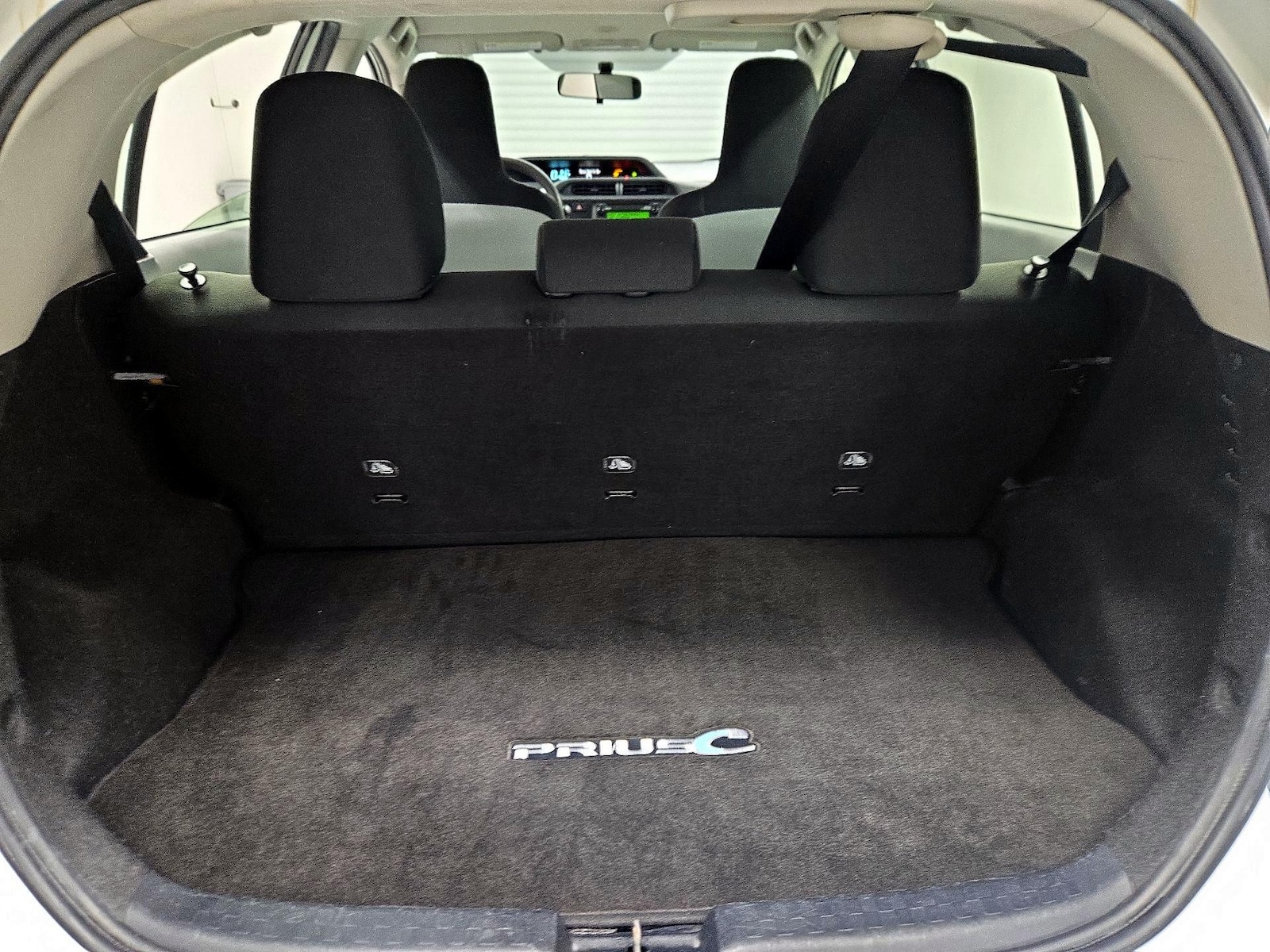2014 Toyota Prius c One - Photo 20