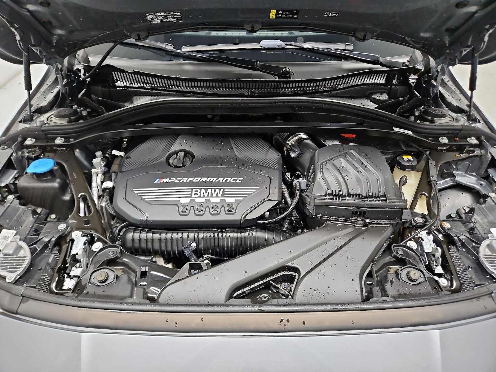 2022 BMW 2 Series M235i - Photo 24