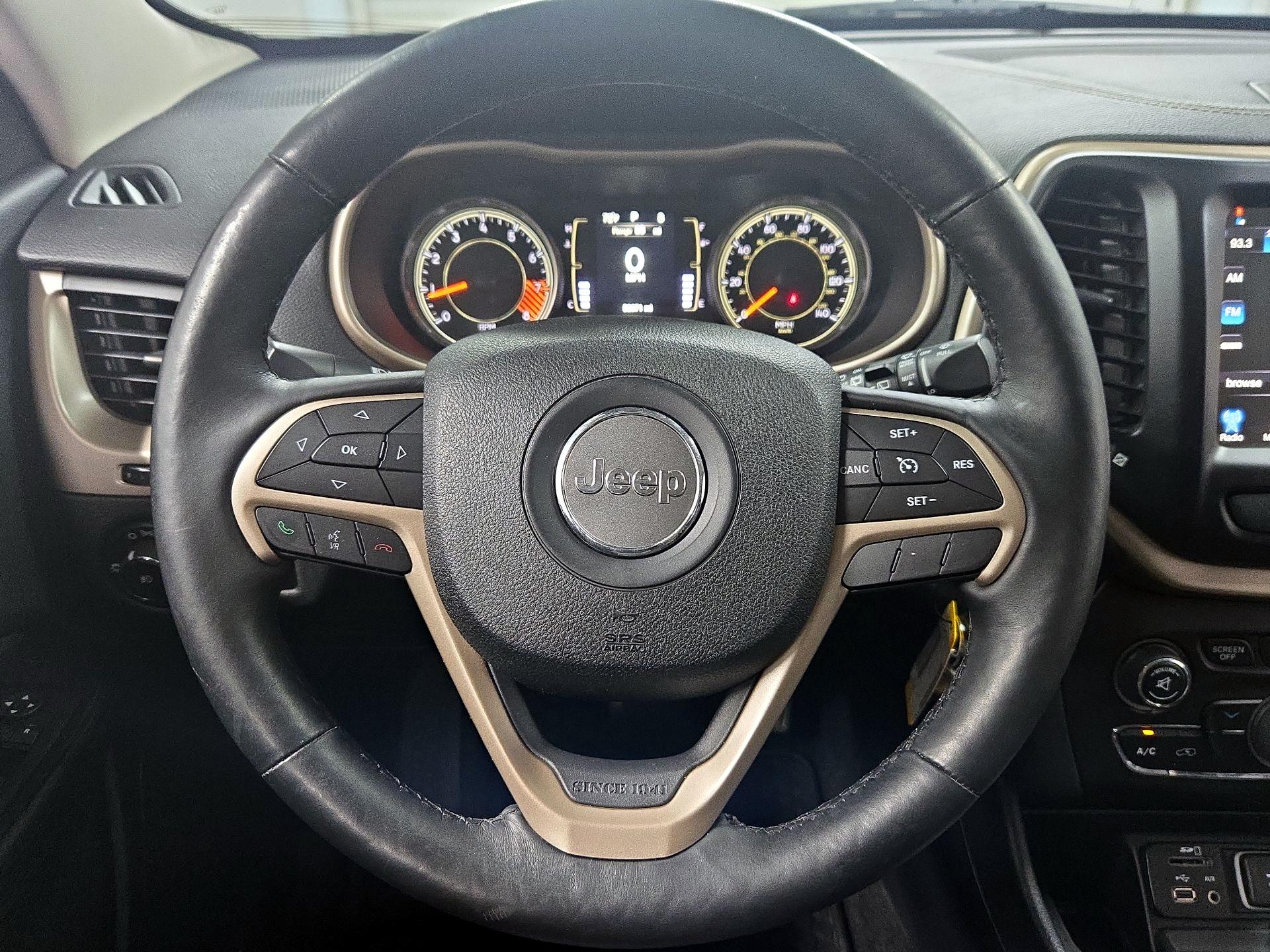 Thumbnail: 2014 Jeep Cherokee - 10