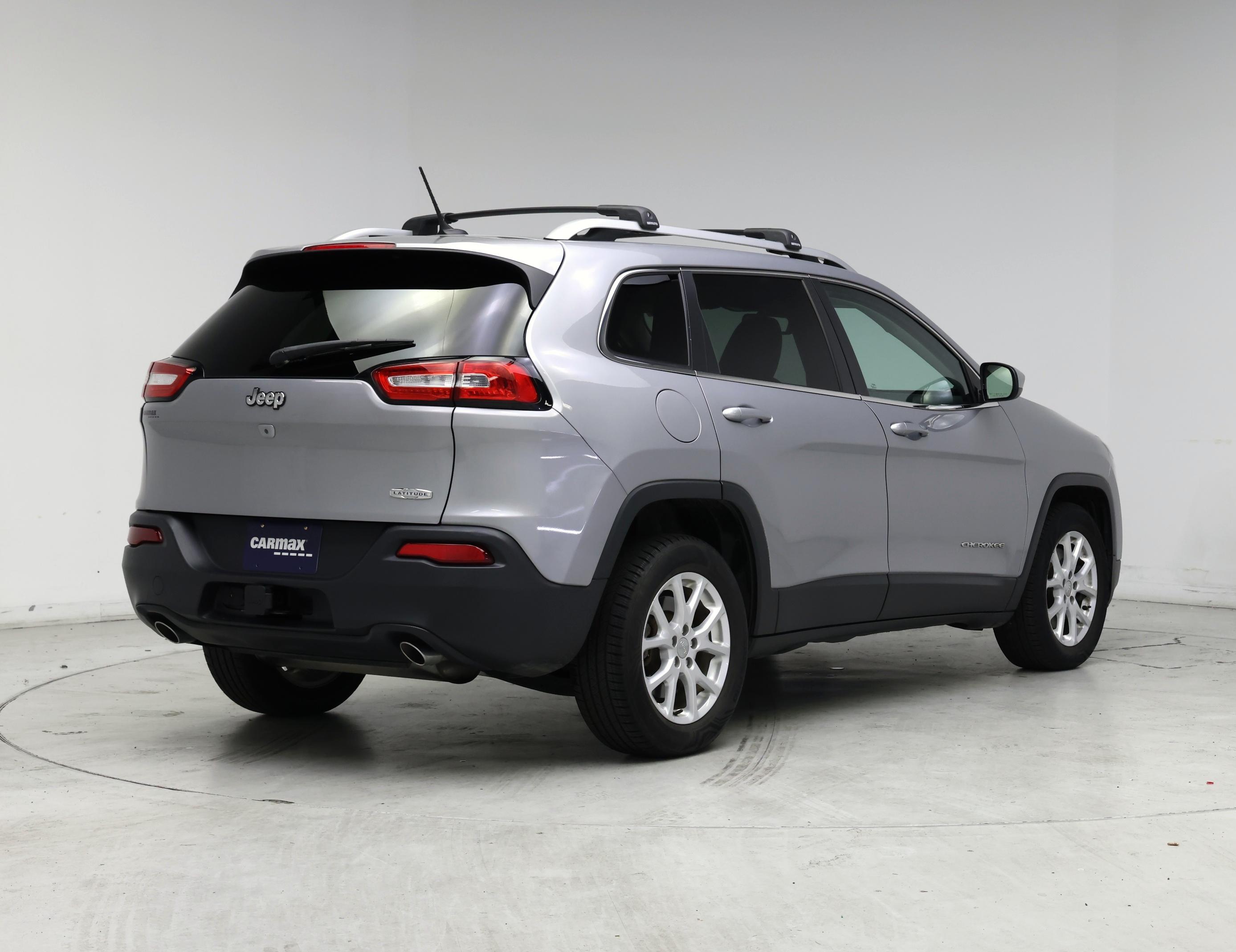 Thumbnail: 2014 Jeep Cherokee - 8