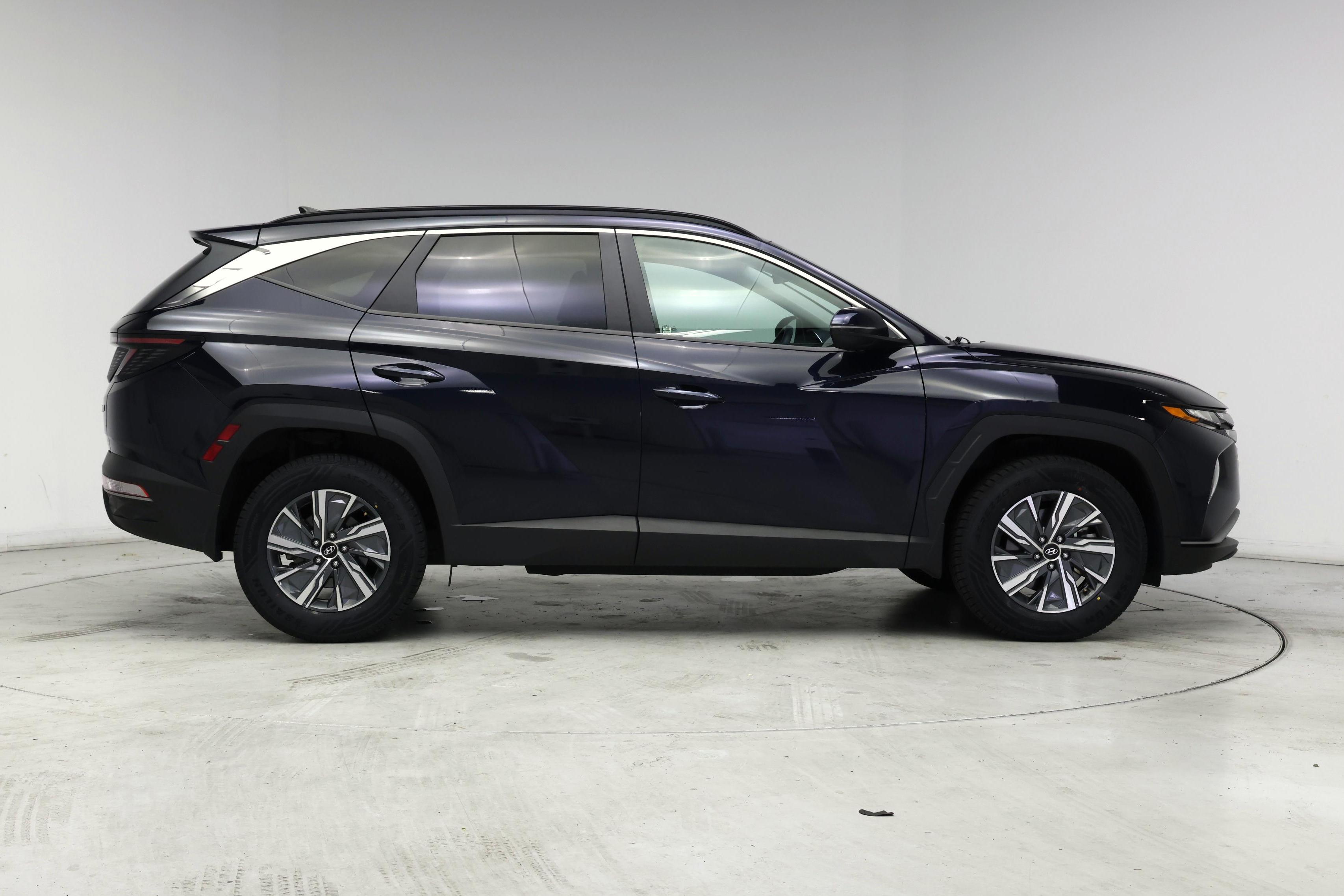 Thumbnail: 2022 Hyundai Tucson - 7