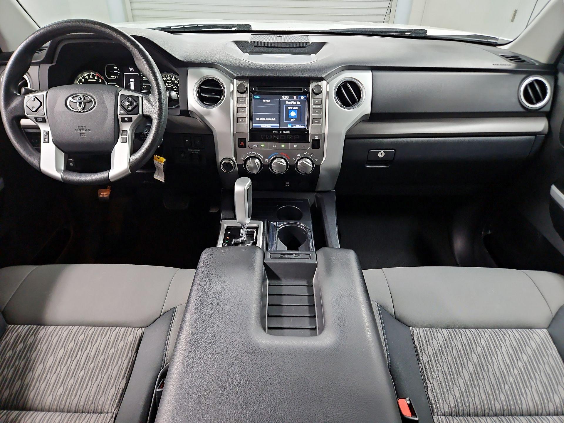 Thumbnail: 2018 Toyota Tundra - 9