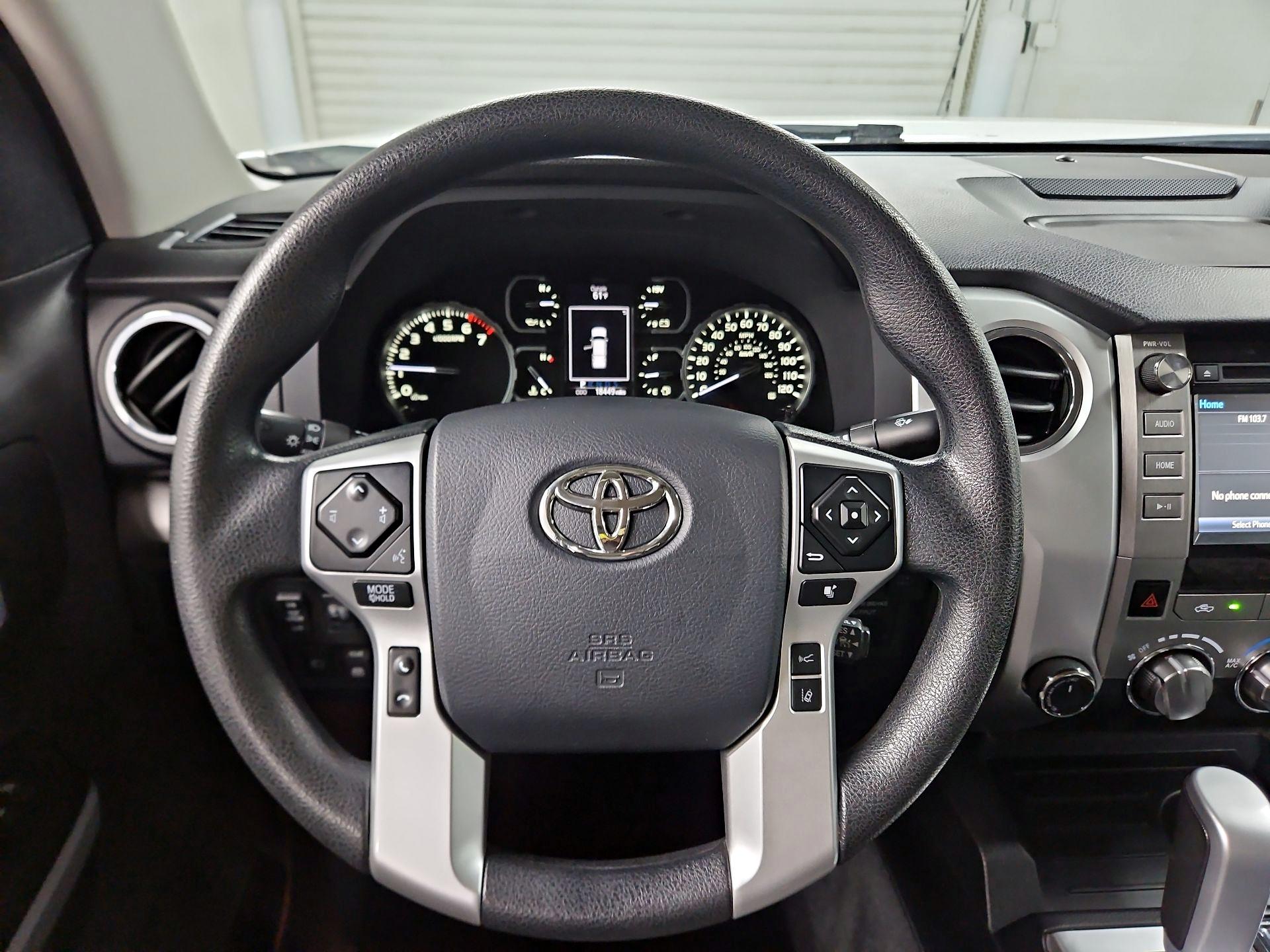 Thumbnail: 2018 Toyota Tundra - 10