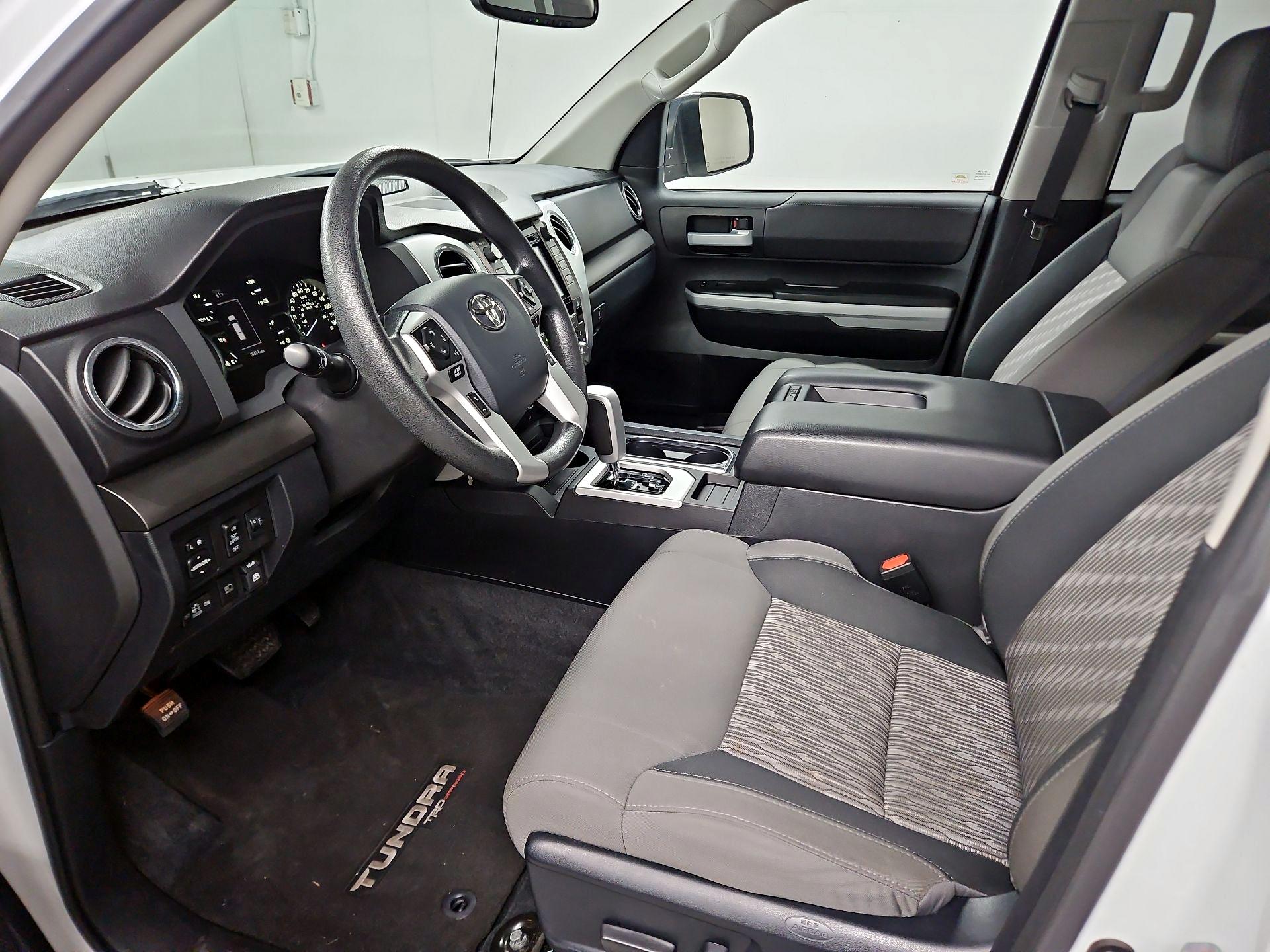 Thumbnail: 2018 Toyota Tundra - 11