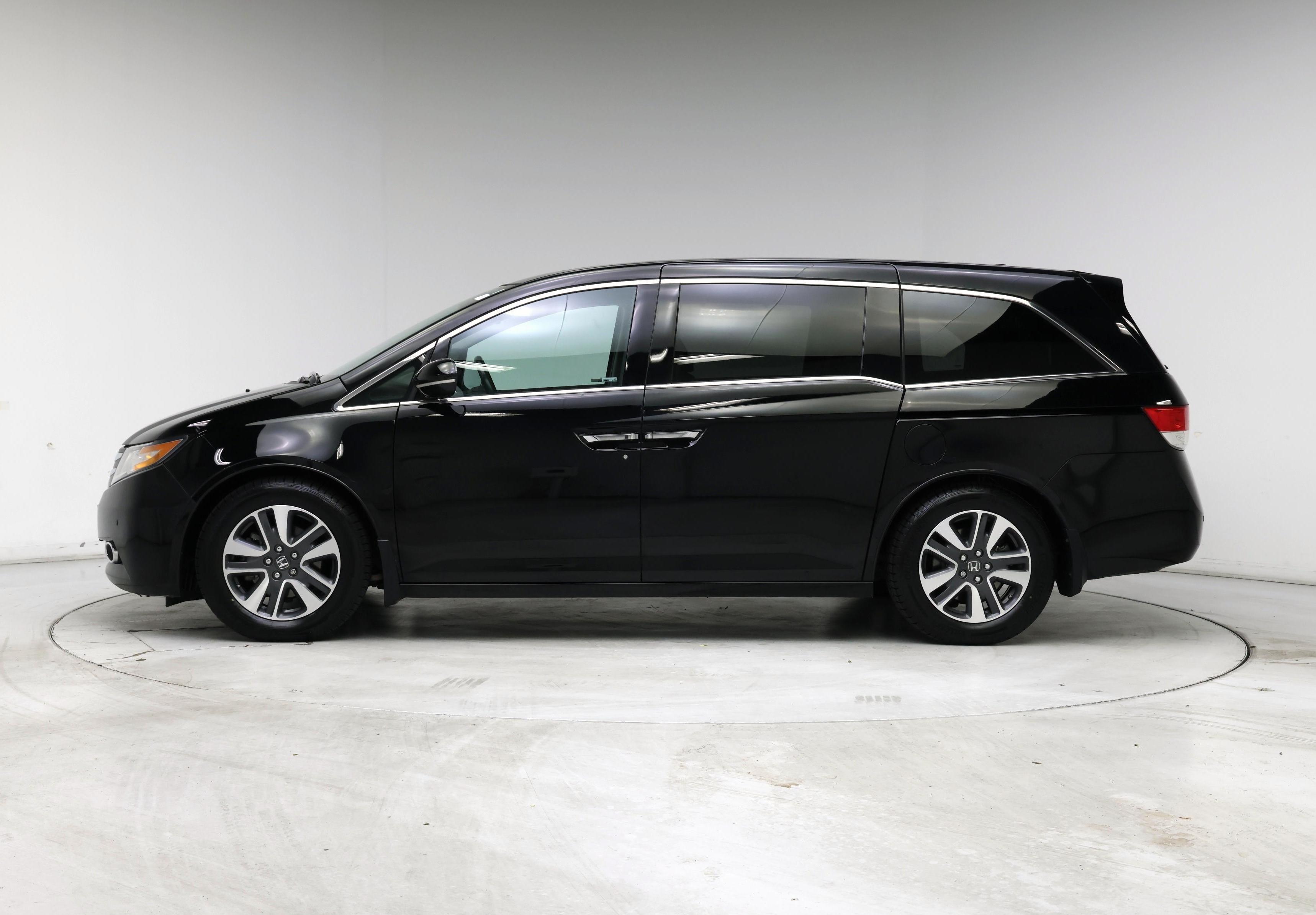 Thumbnail: 2016 Honda Odyssey - 3