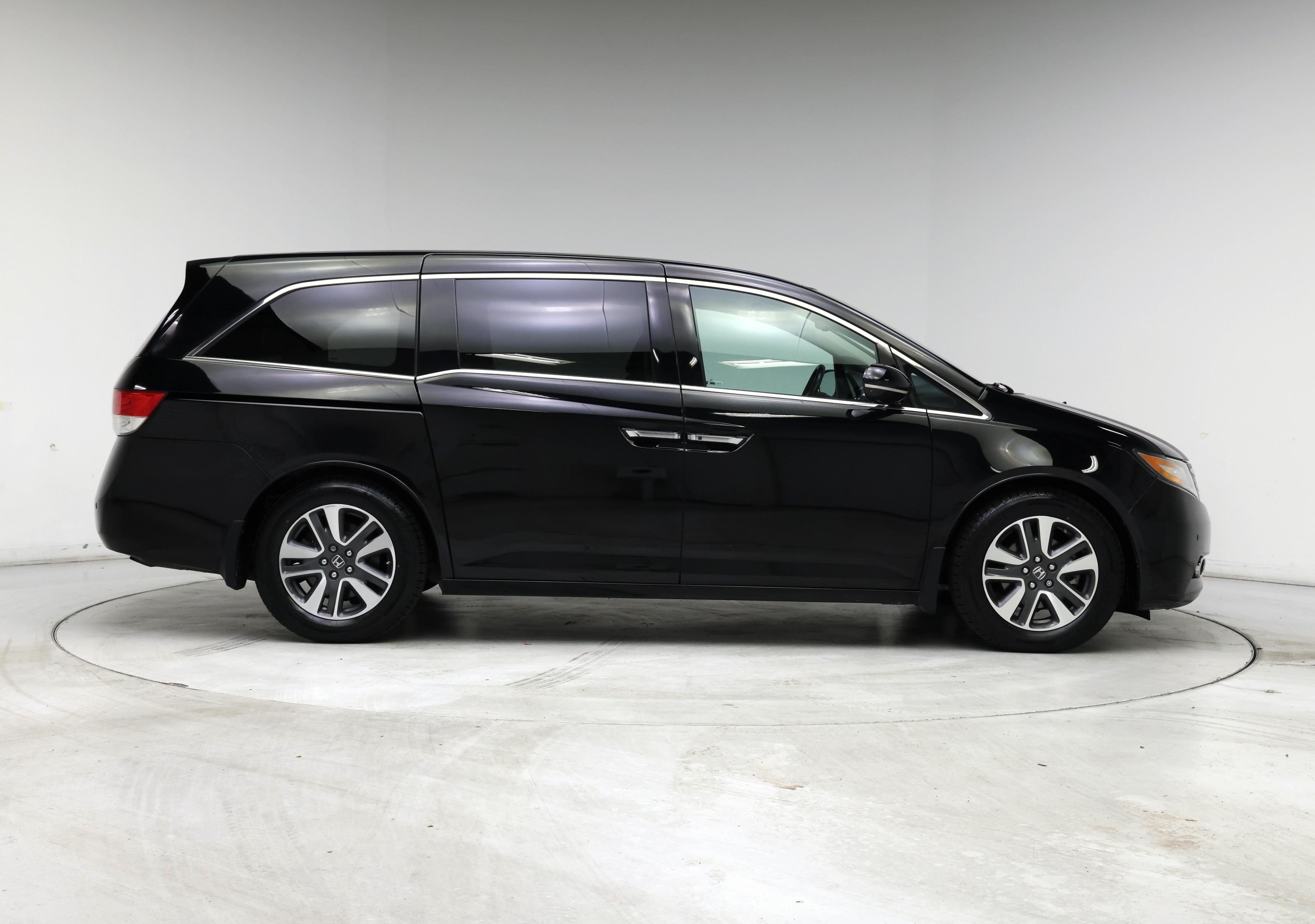 Thumbnail: 2016 Honda Odyssey - 7