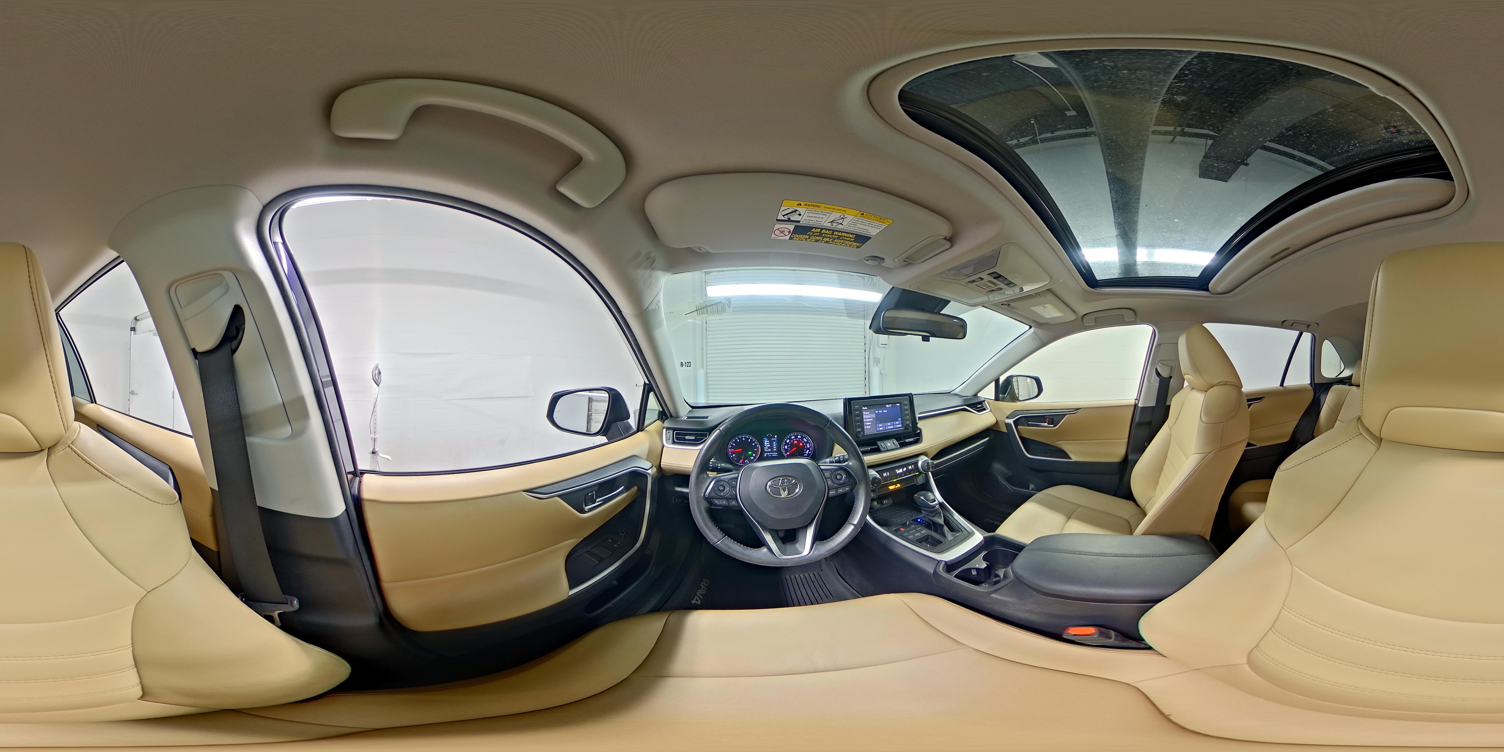 2019 Toyota RAV4 XLE Premium - Photo 28