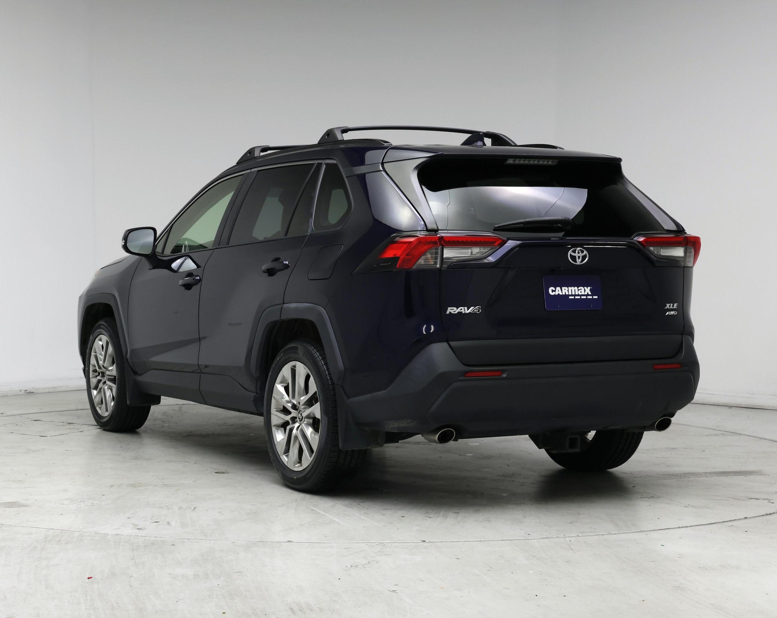 Thumbnail: 2019 Toyota RAV4 - 2