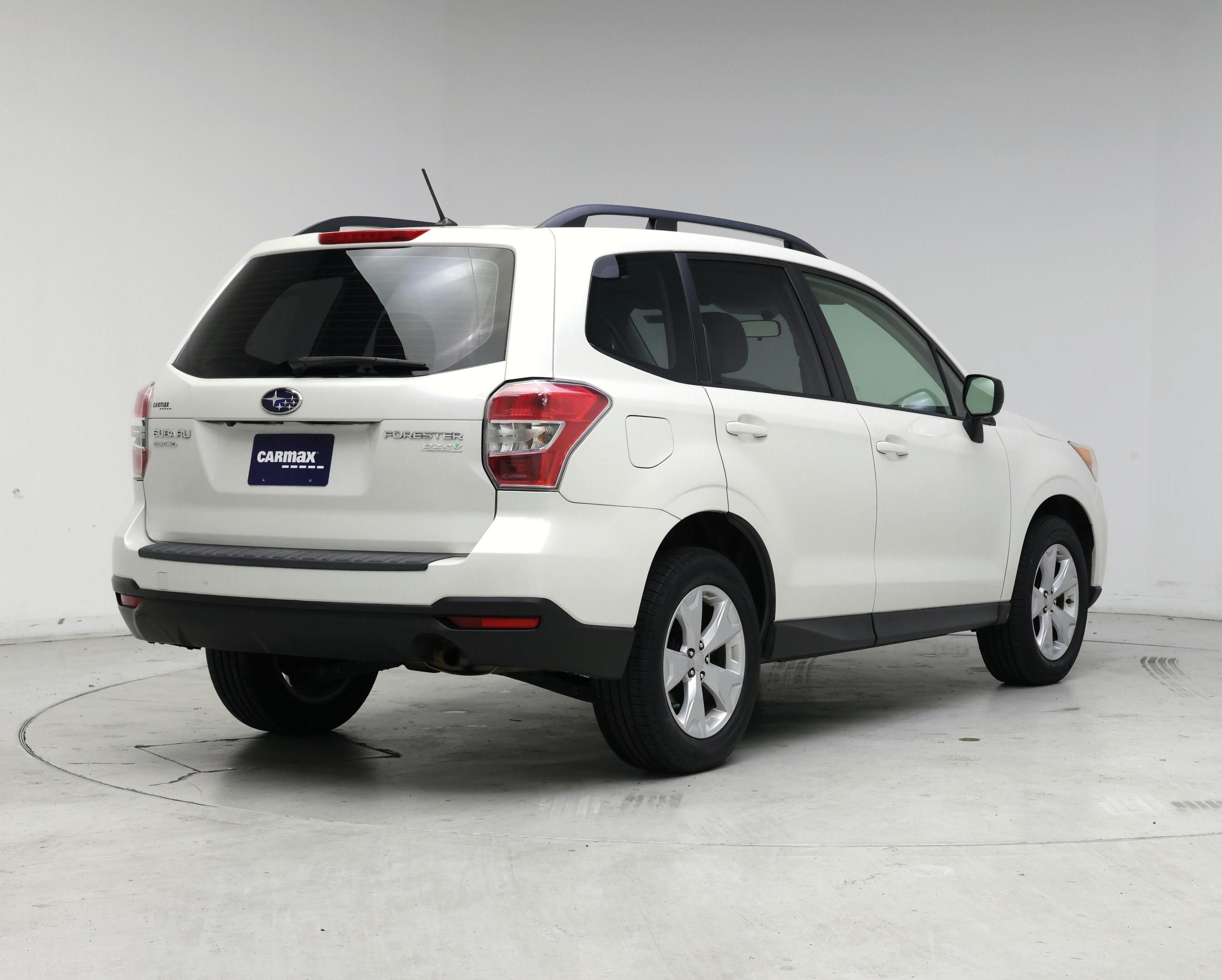 Thumbnail: 2015 Subaru Forester - 8