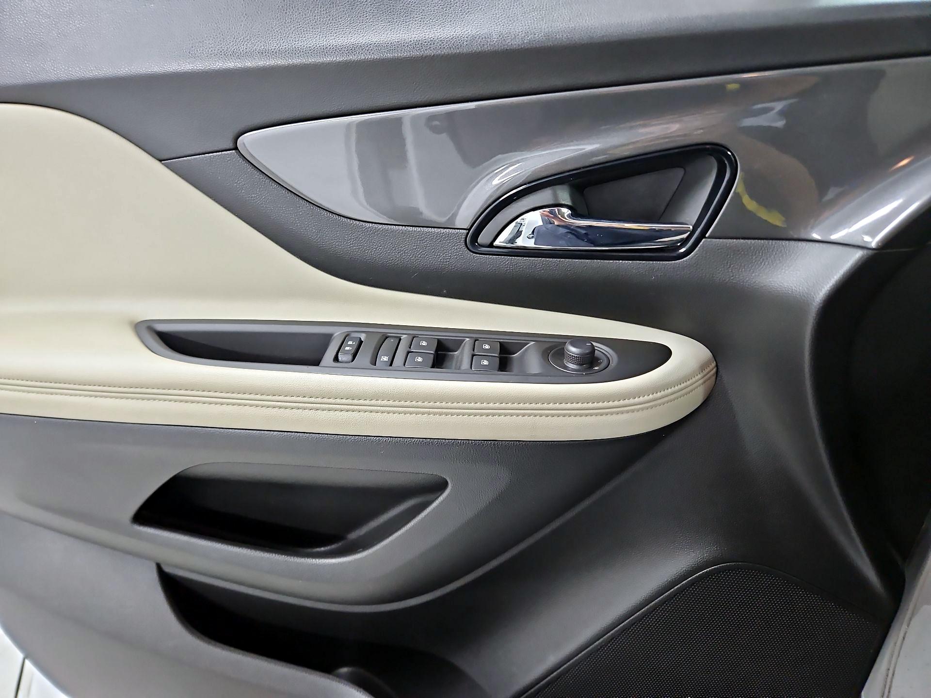 Thumbnail: 2017 Buick Encore - 12