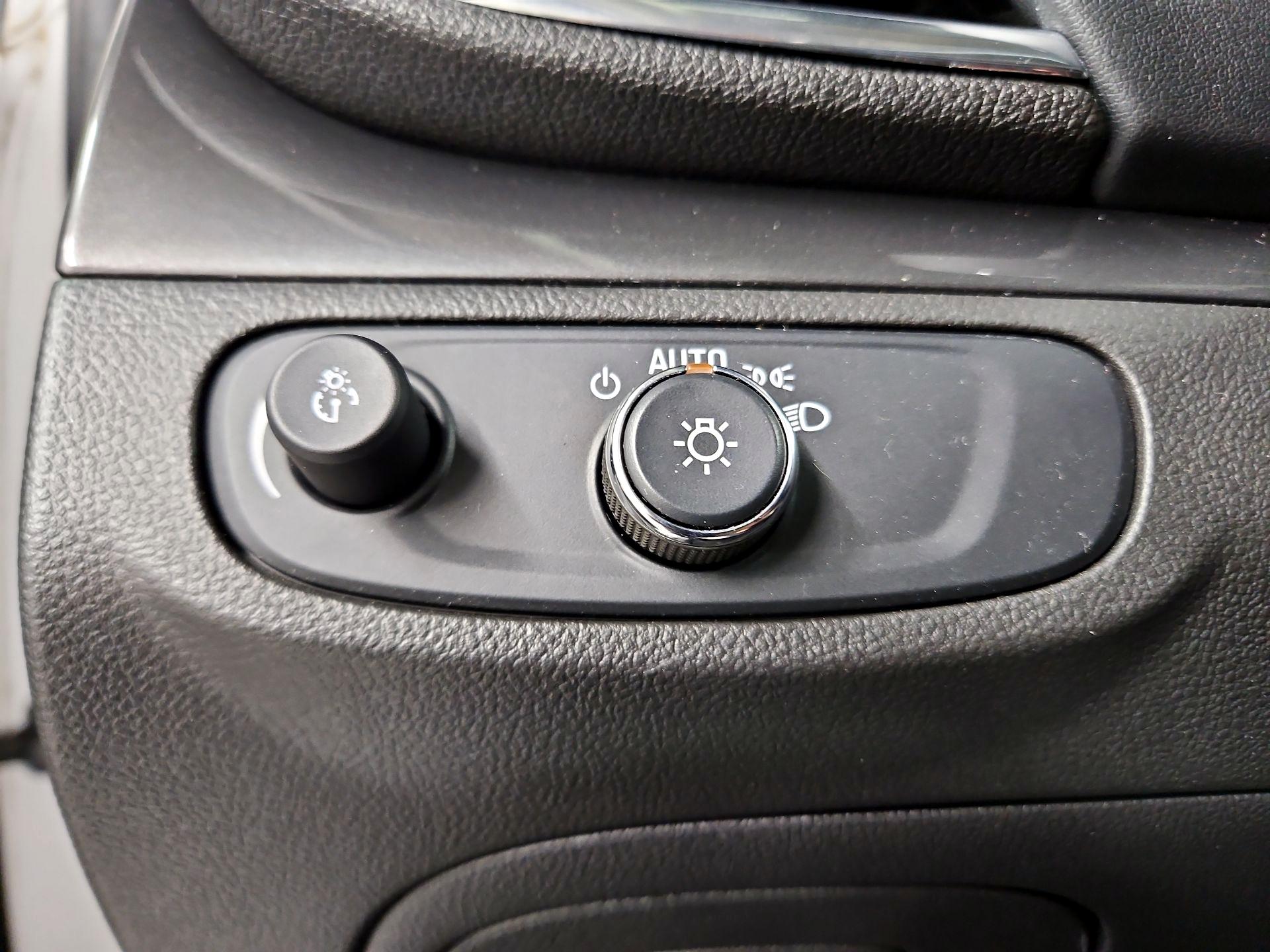 Thumbnail: 2017 Buick Encore - 13