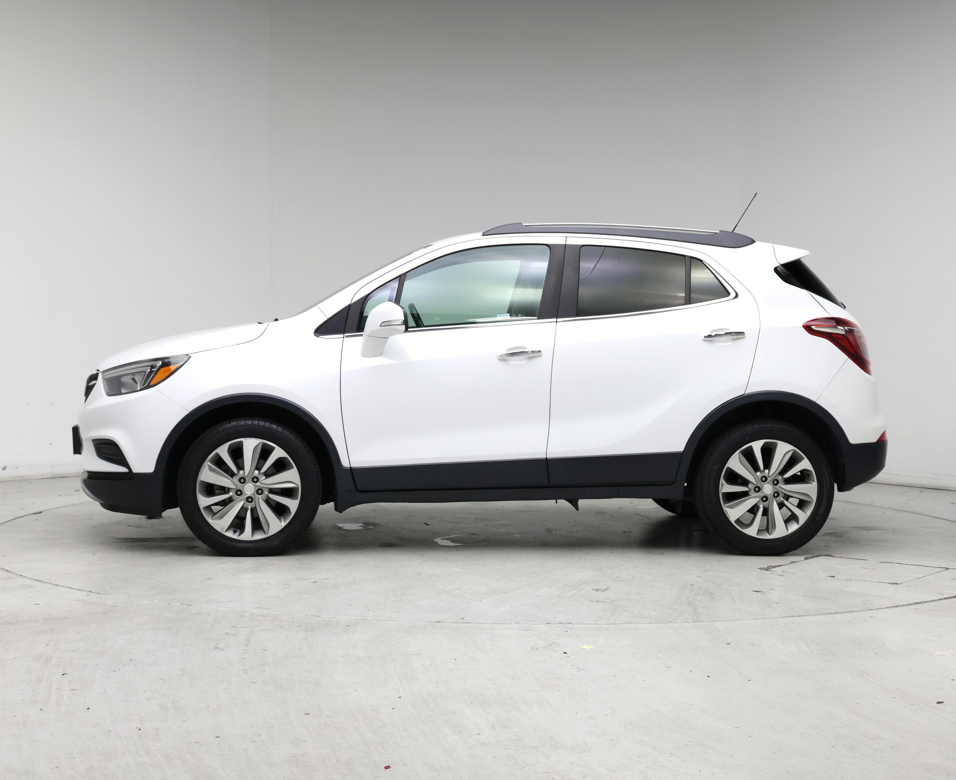 Thumbnail: 2017 Buick Encore - 3