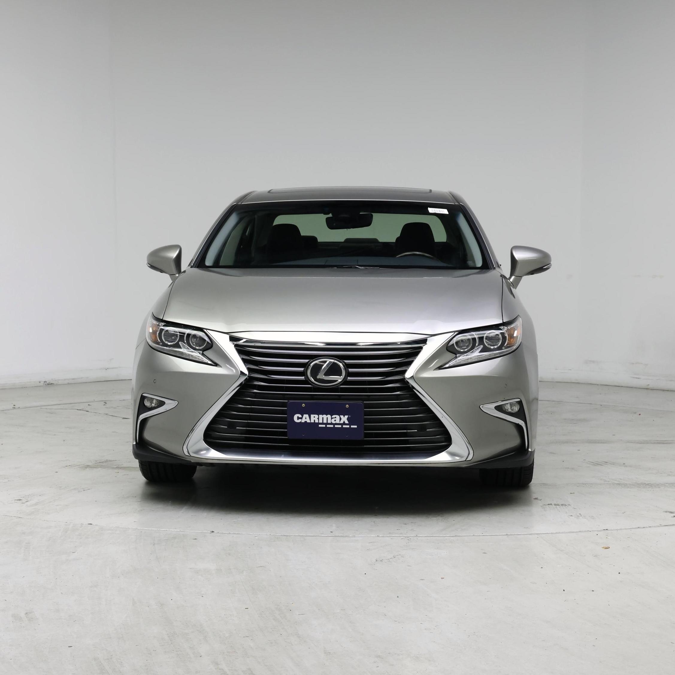 Thumbnail: 2017 Lexus ES - 5
