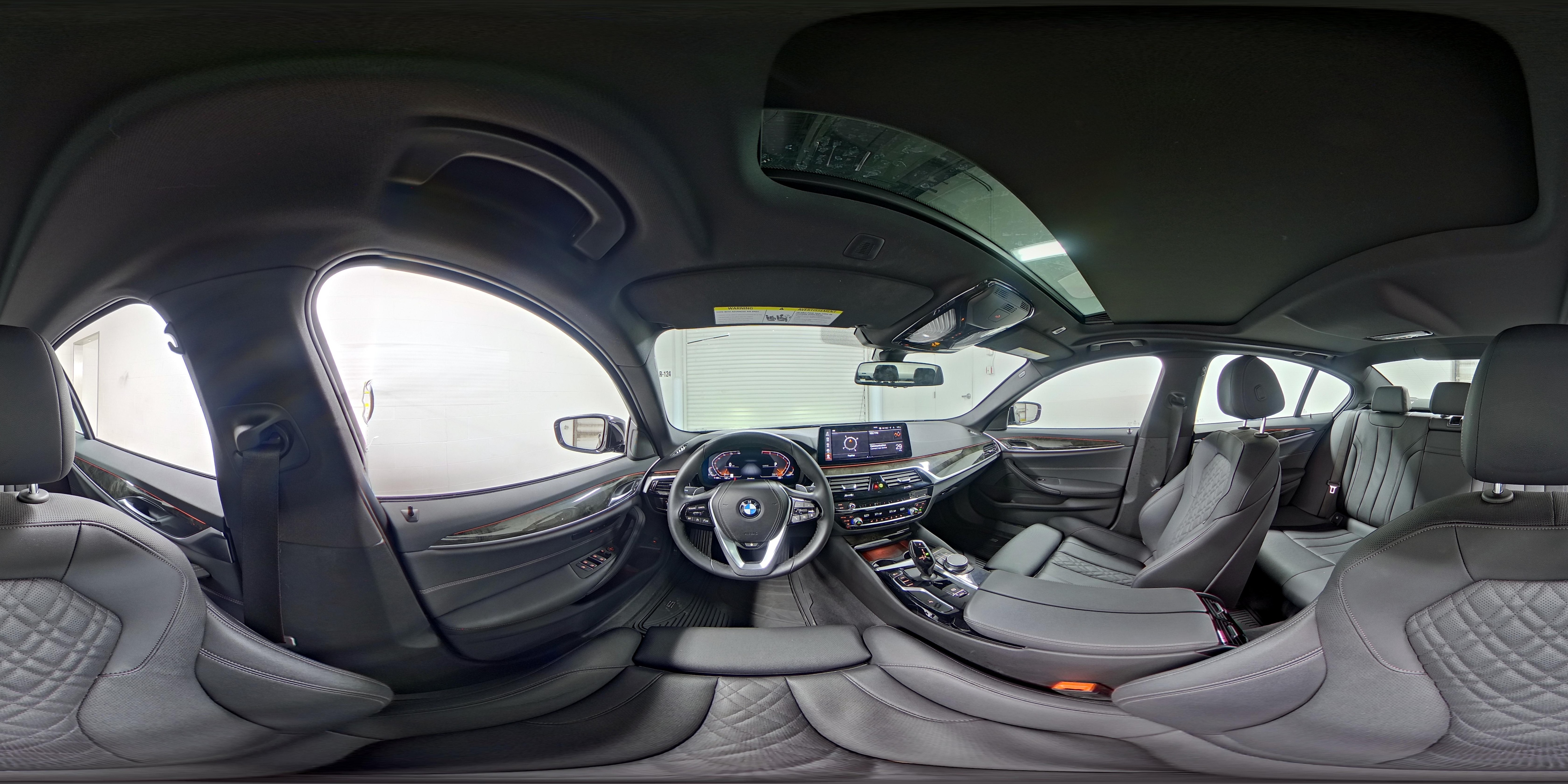 2022 BMW 5 Series 530i - Photo 28