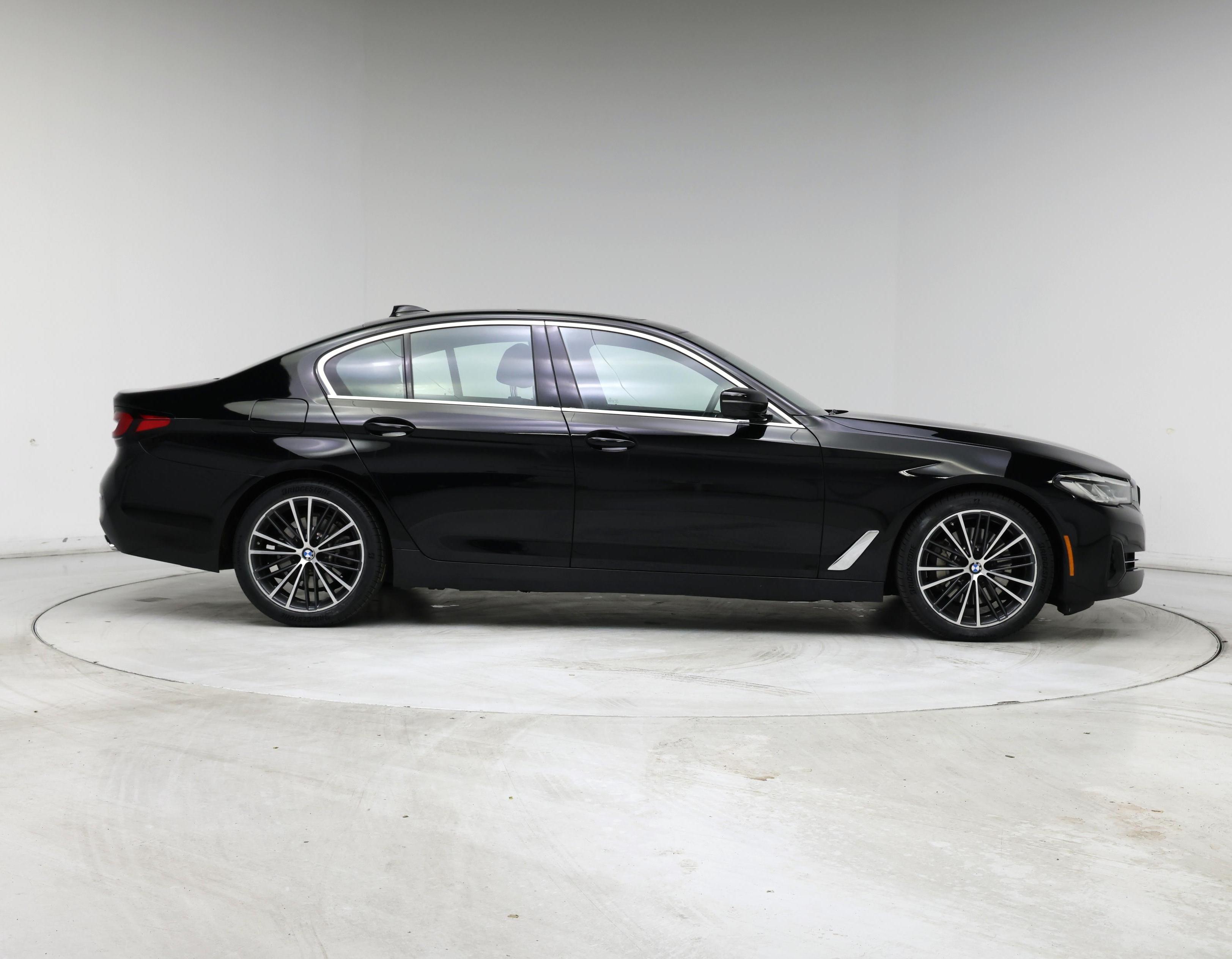 Thumbnail: 2022 BMW 5 Series - 7