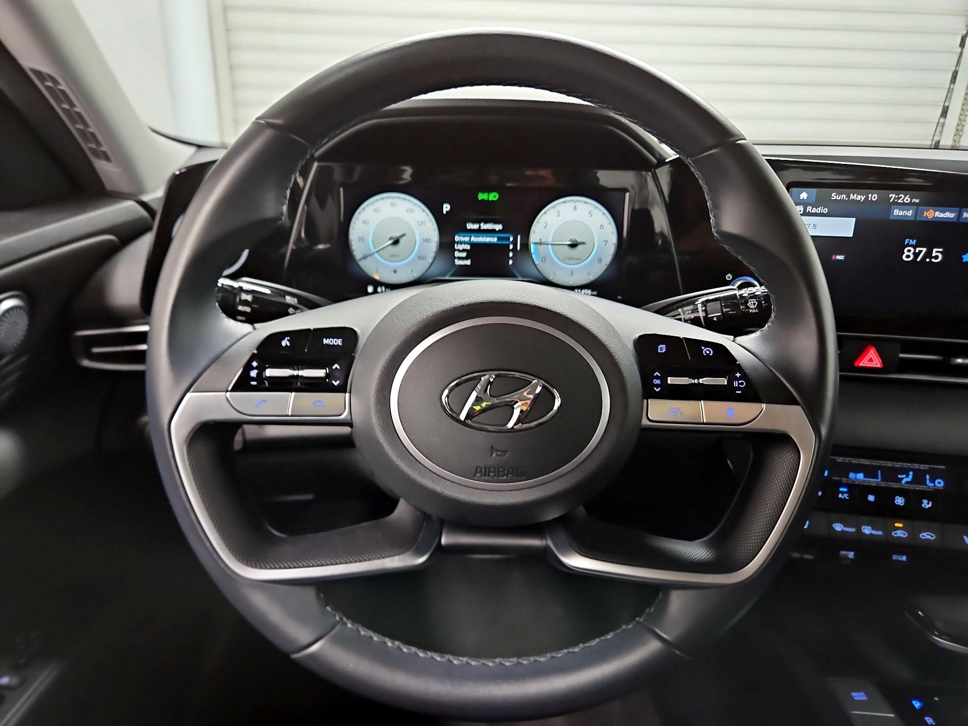 Thumbnail: 2021 Hyundai Elantra - 10