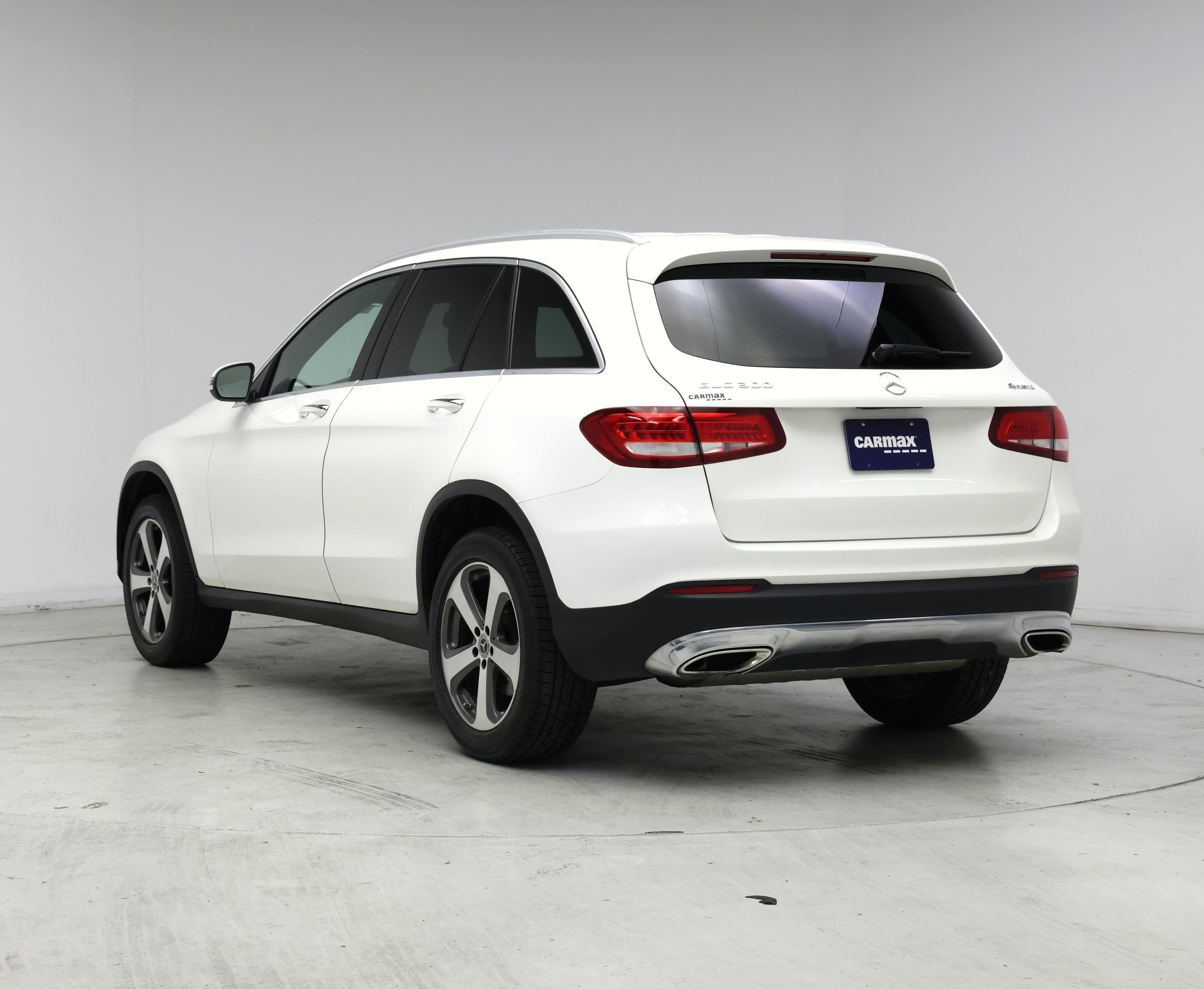 Thumbnail: 2018 Mercedes-Benz GLC - 2