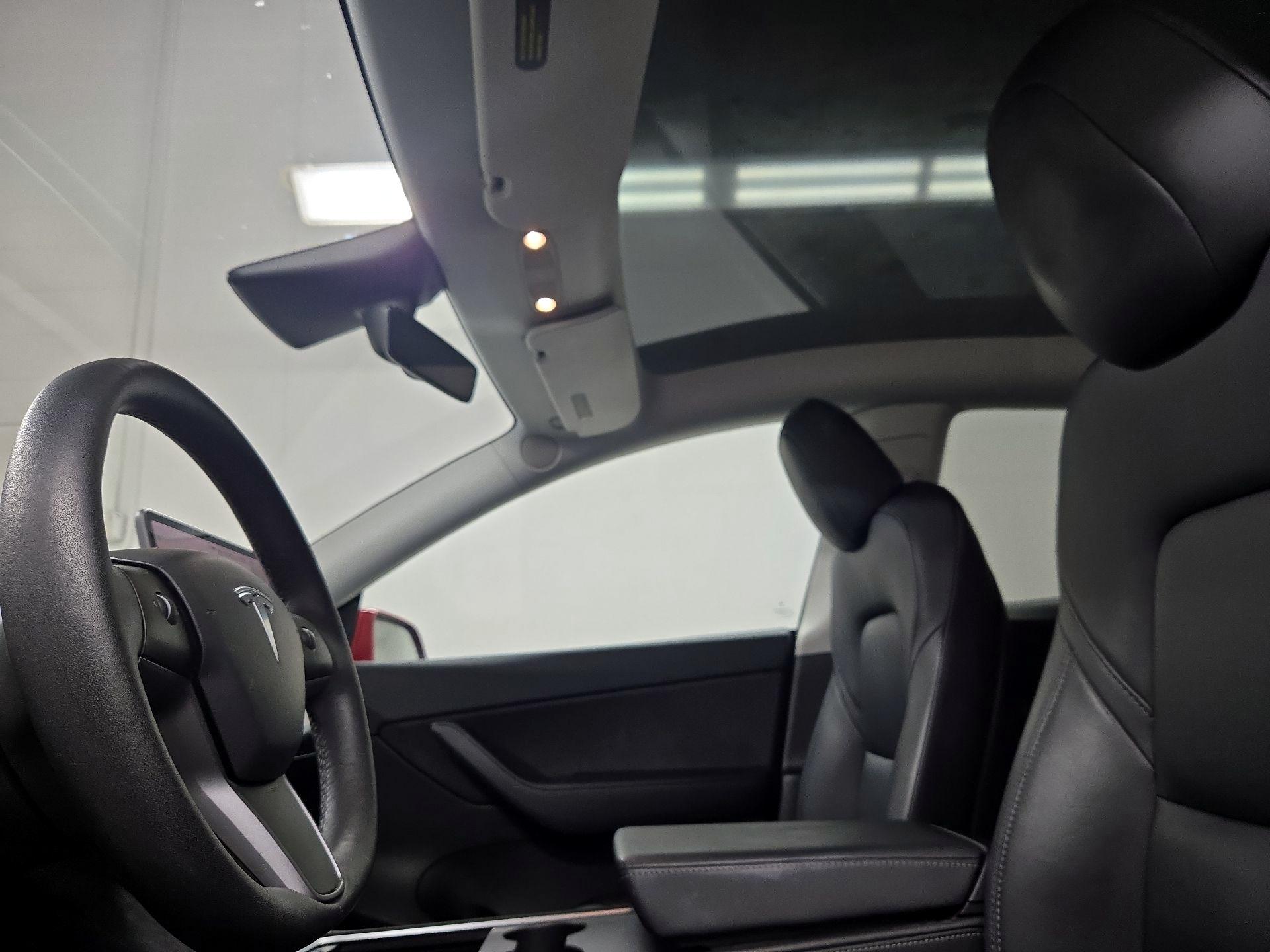 Thumbnail: 2021 Tesla Model Y - 18