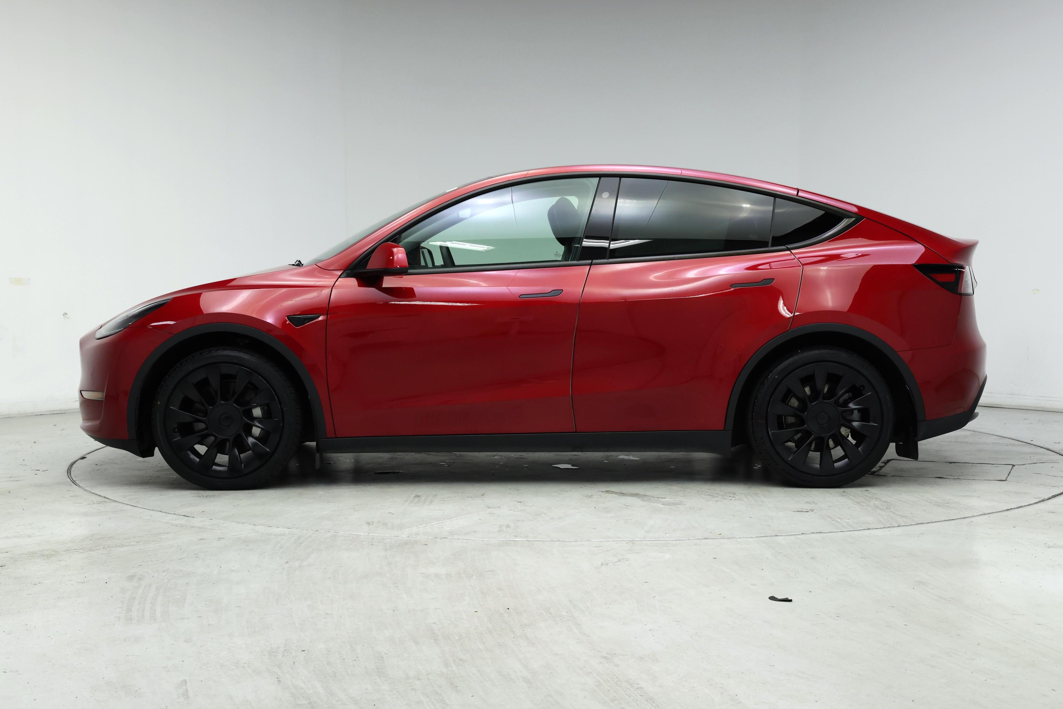 Thumbnail: 2021 Tesla Model Y - 3