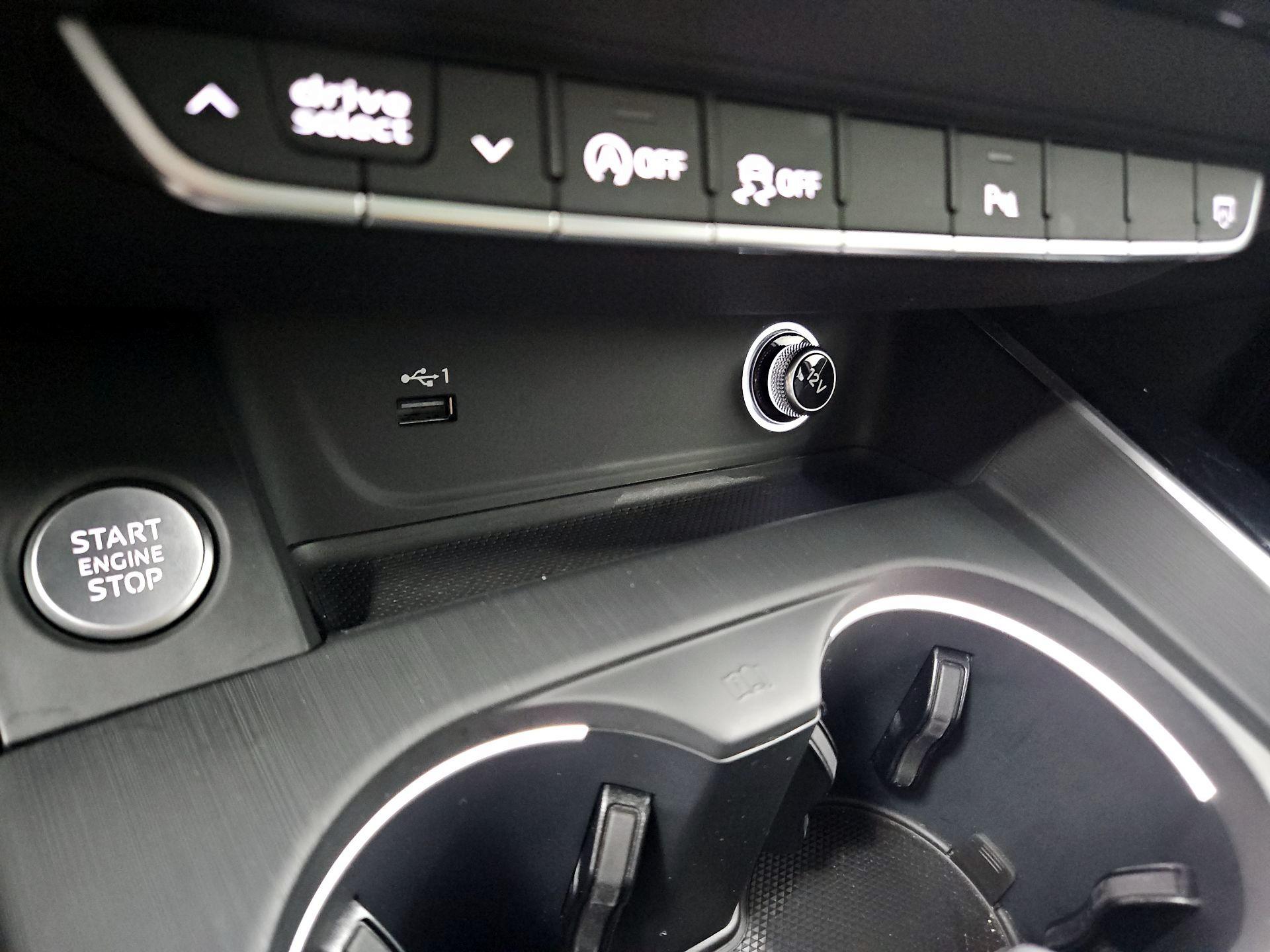 Thumbnail: 2018 Audi A4 - 19