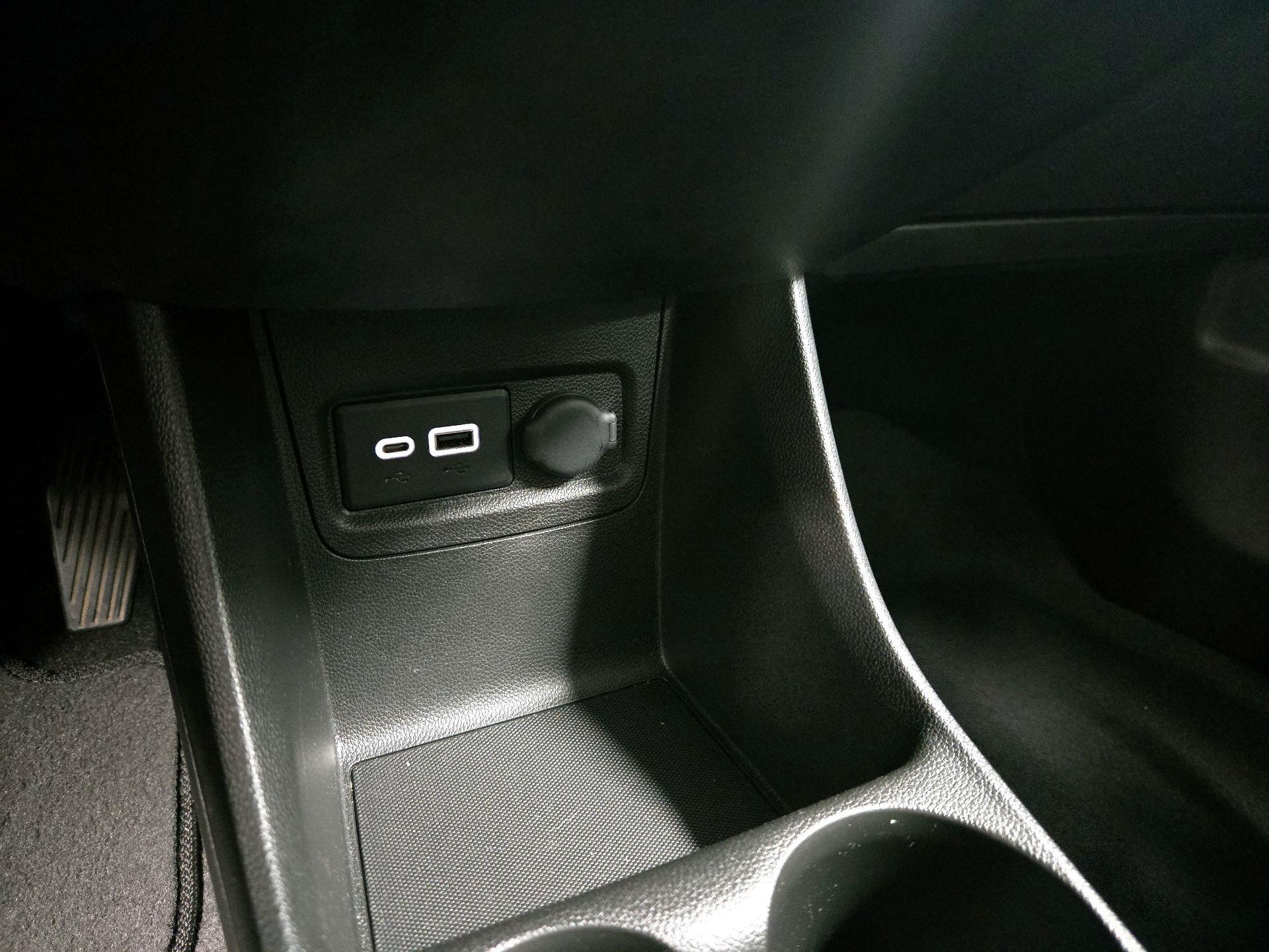 Thumbnail: 2020 Chevrolet Spark - 18