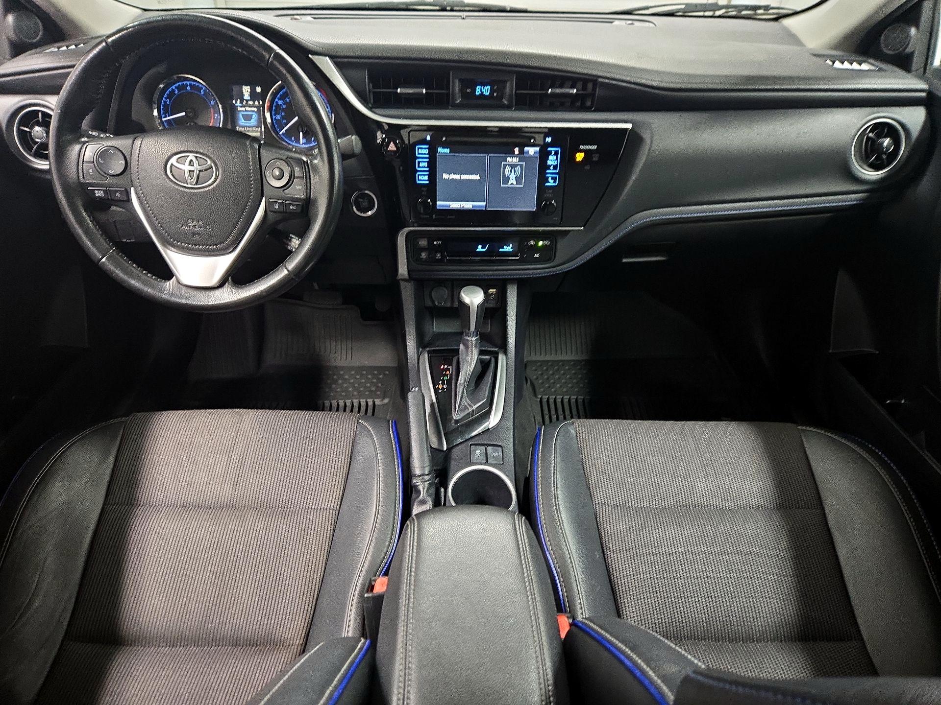 Thumbnail: 2017 Toyota Corolla - 9