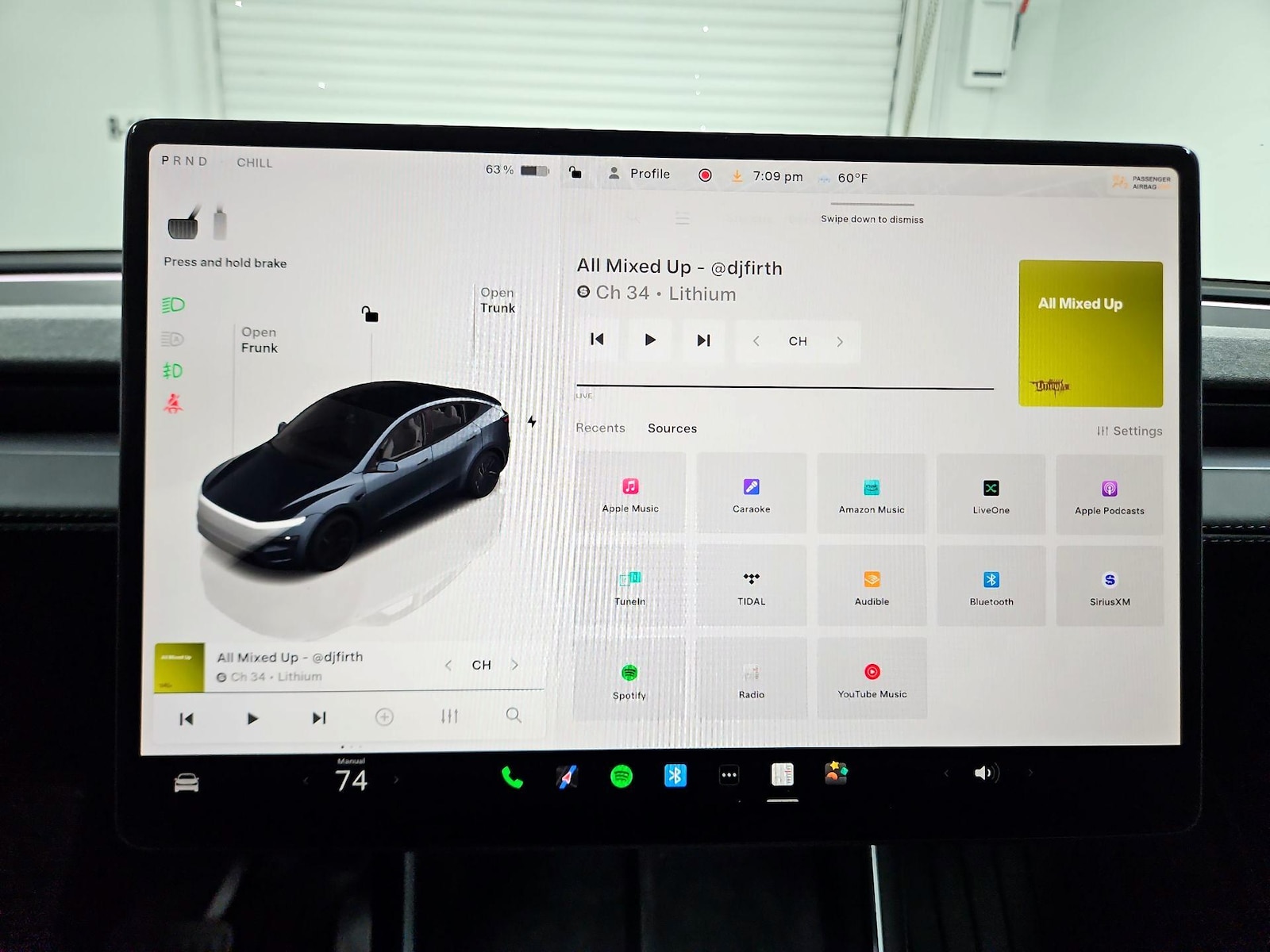 2026 Tesla Model Y Long Range - Photo 16