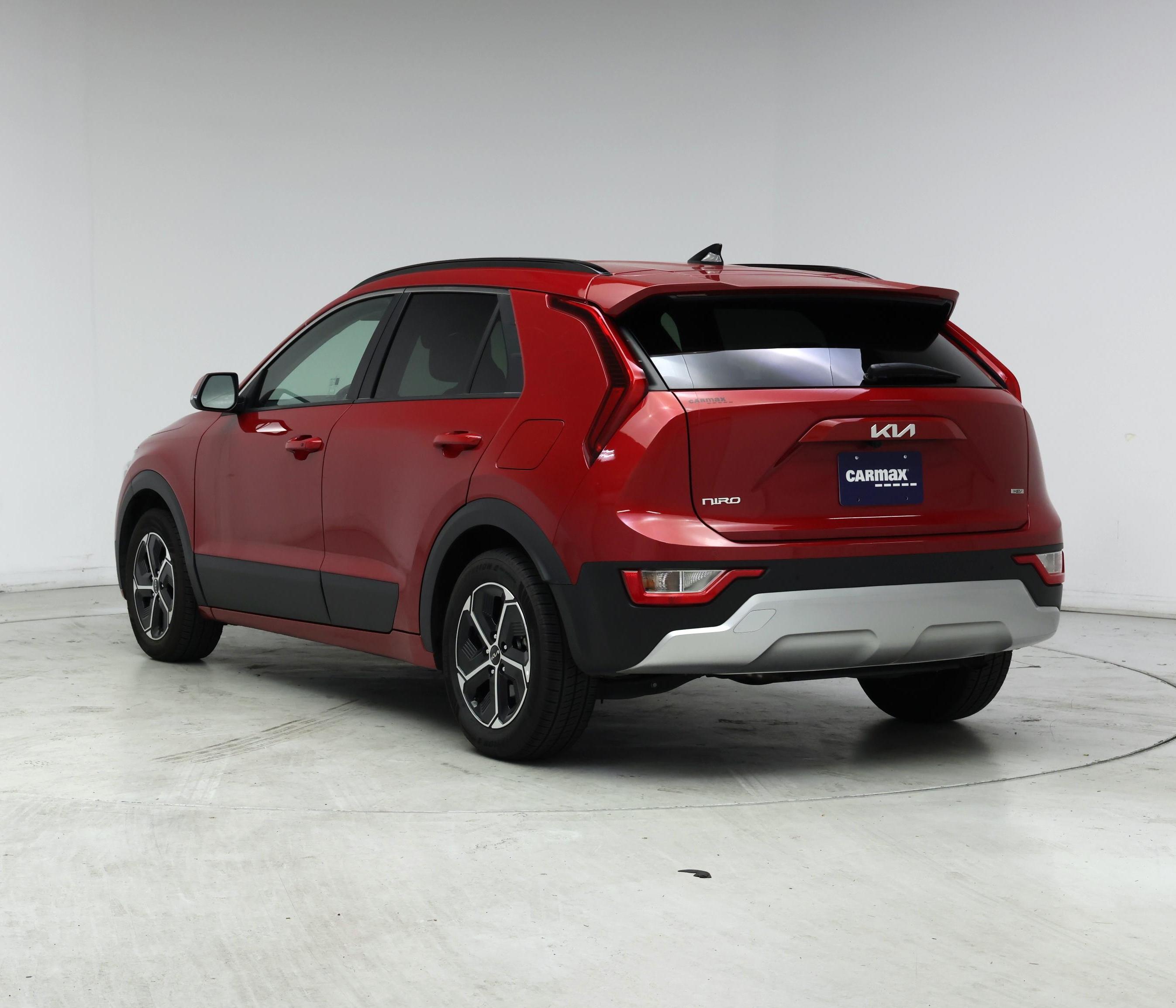 Thumbnail: 2023 Kia Niro - 2
