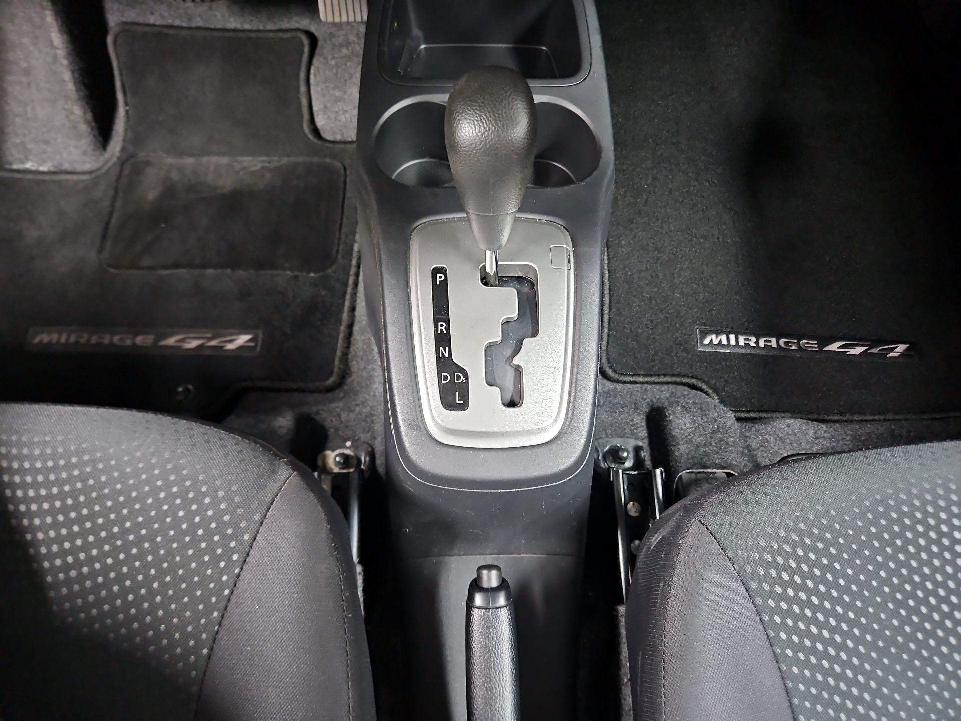 Thumbnail: 2017 Mitsubishi Mirage G4 - 16