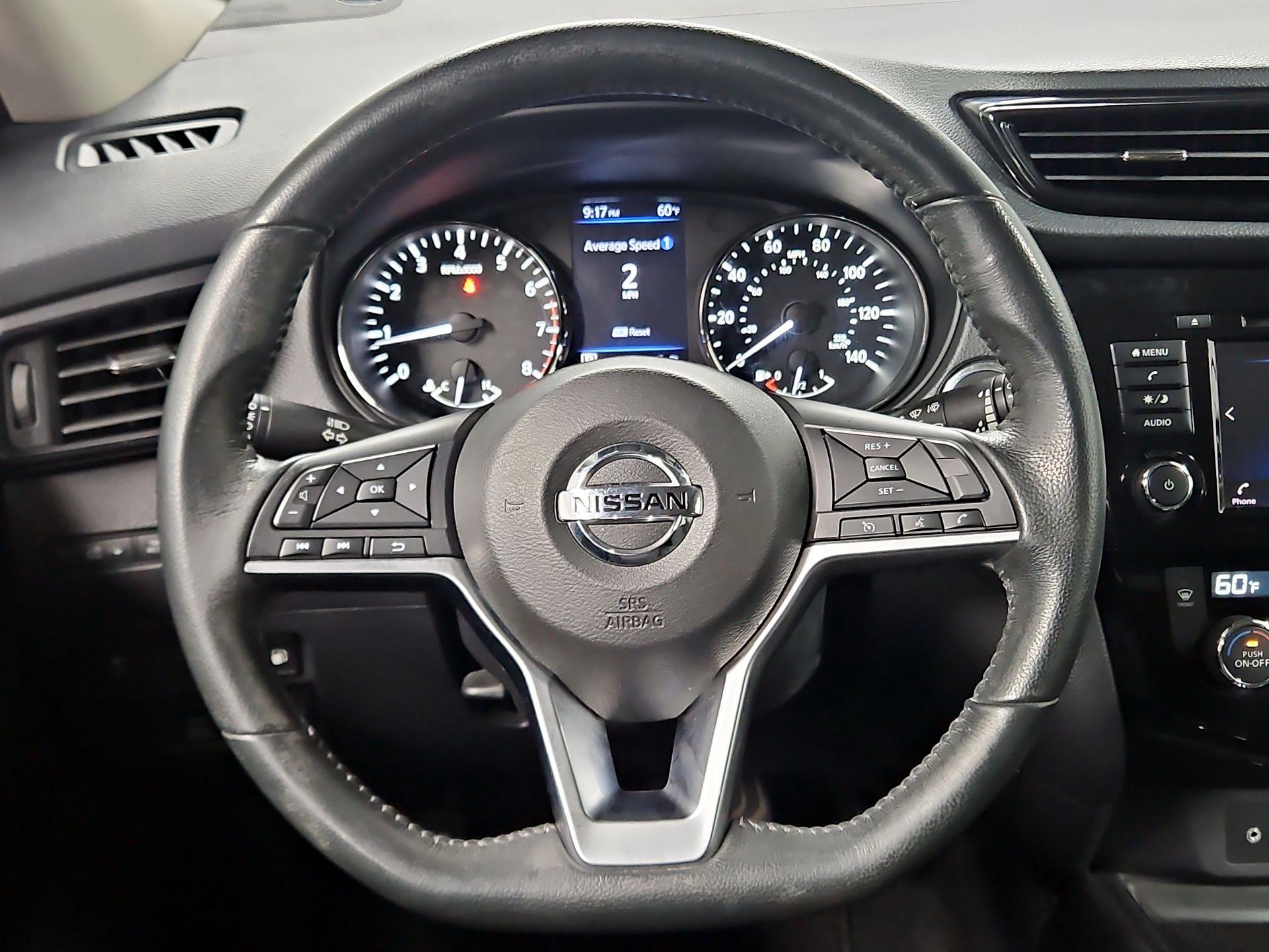 Thumbnail: 2018 Nissan Rogue - 10