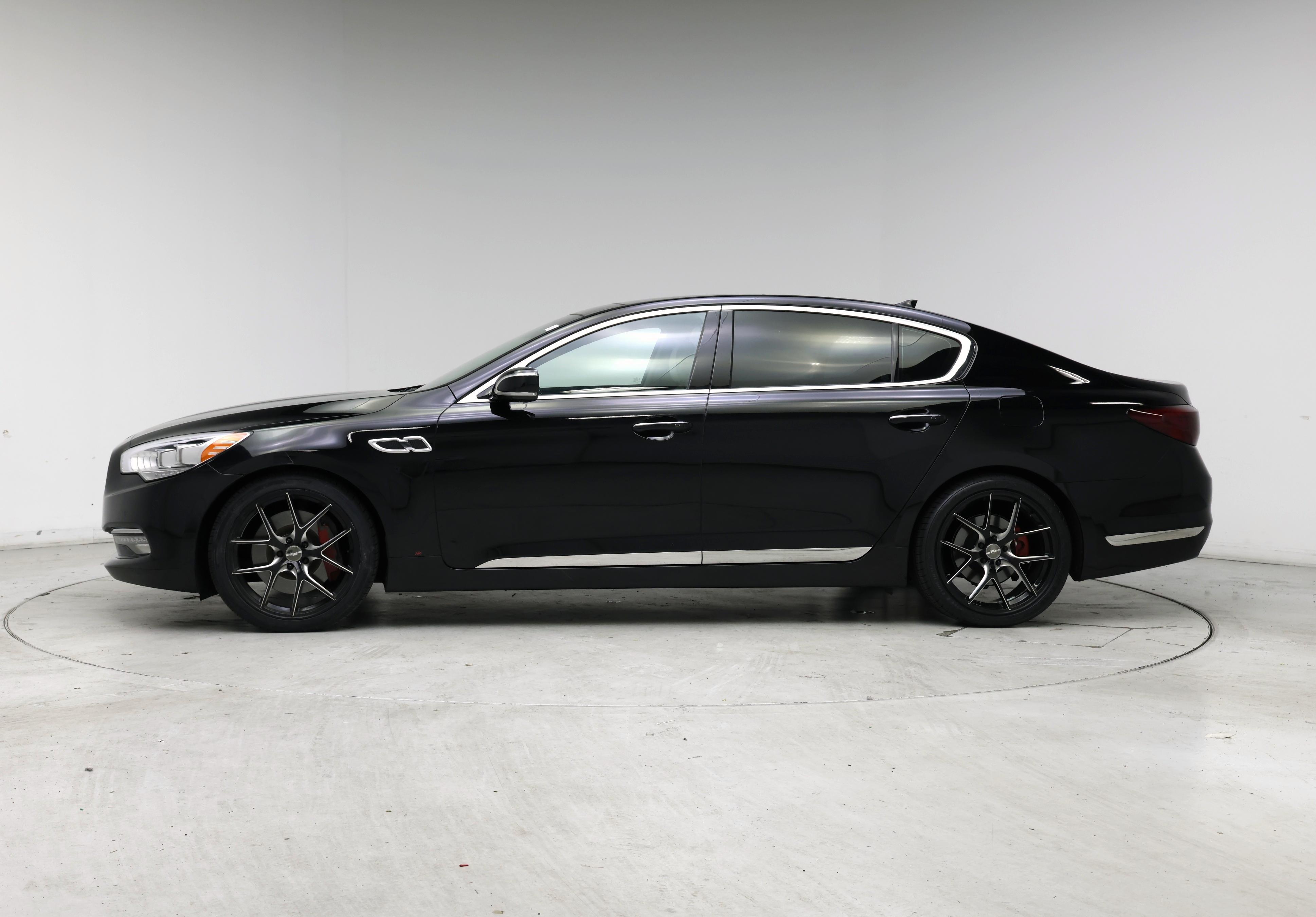 Thumbnail: 2015 Kia K900 - 3