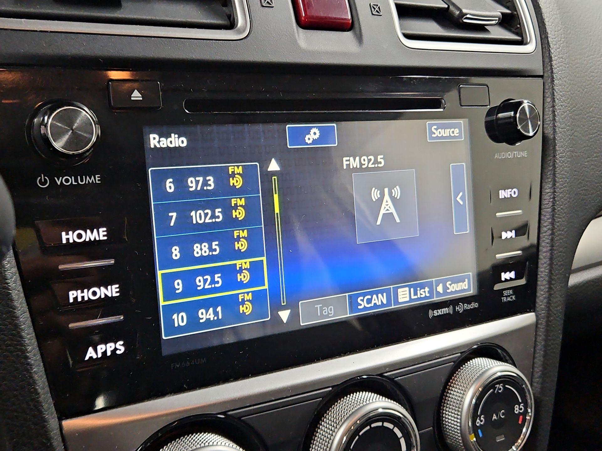 Thumbnail: 2015 Subaru Impreza - 15