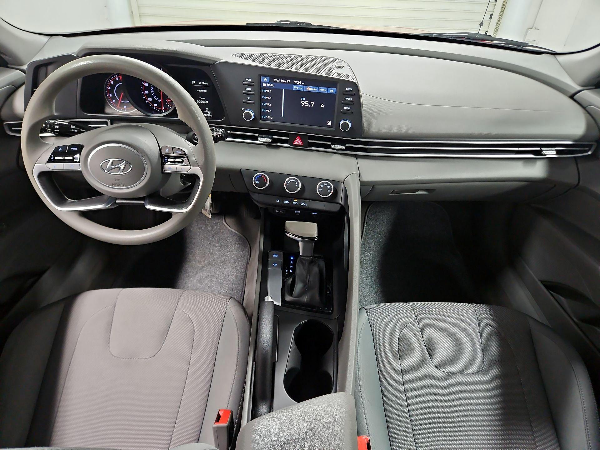 Thumbnail: 2021 Hyundai Elantra - 9