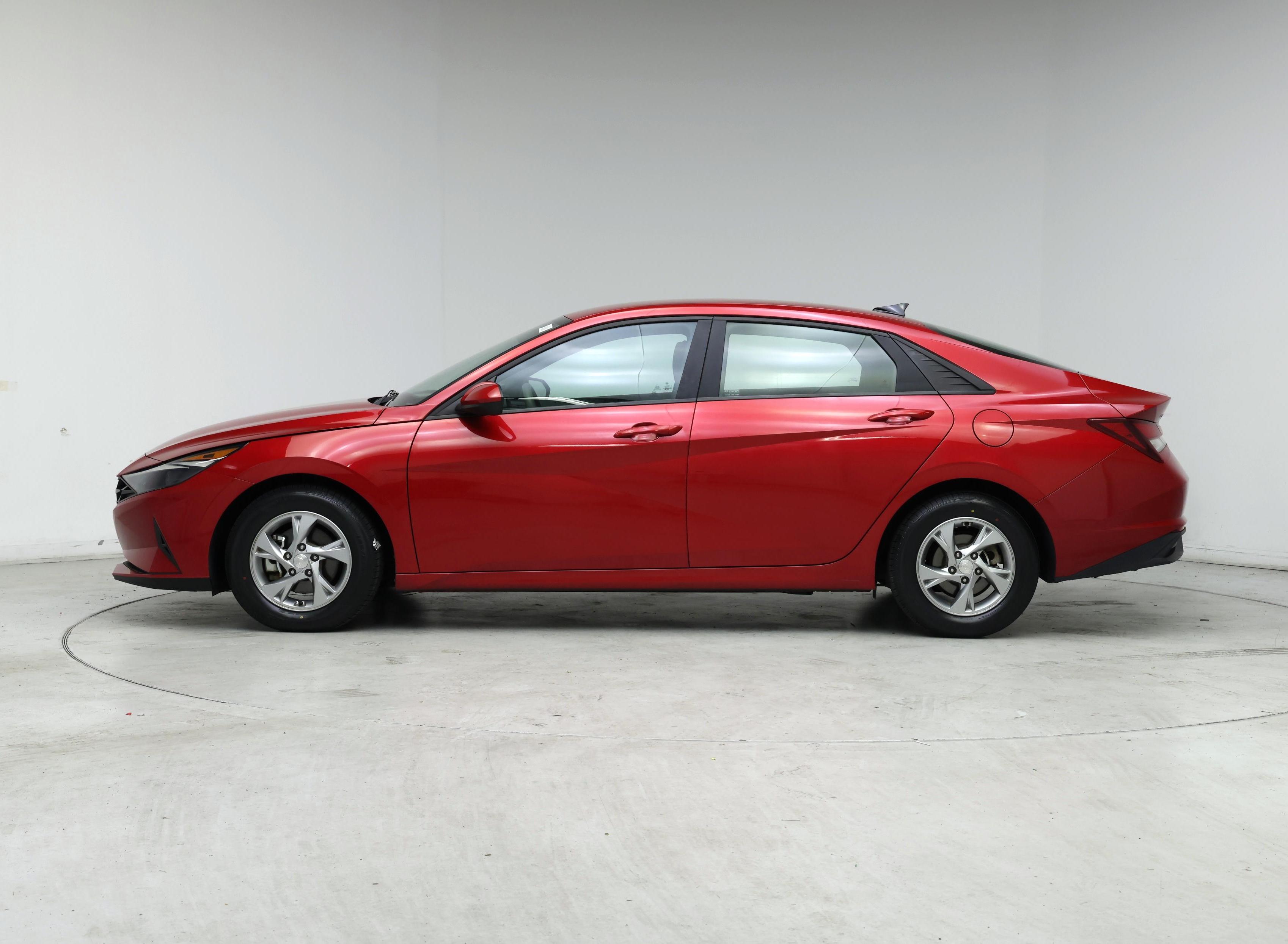 Thumbnail: 2021 Hyundai Elantra - 3